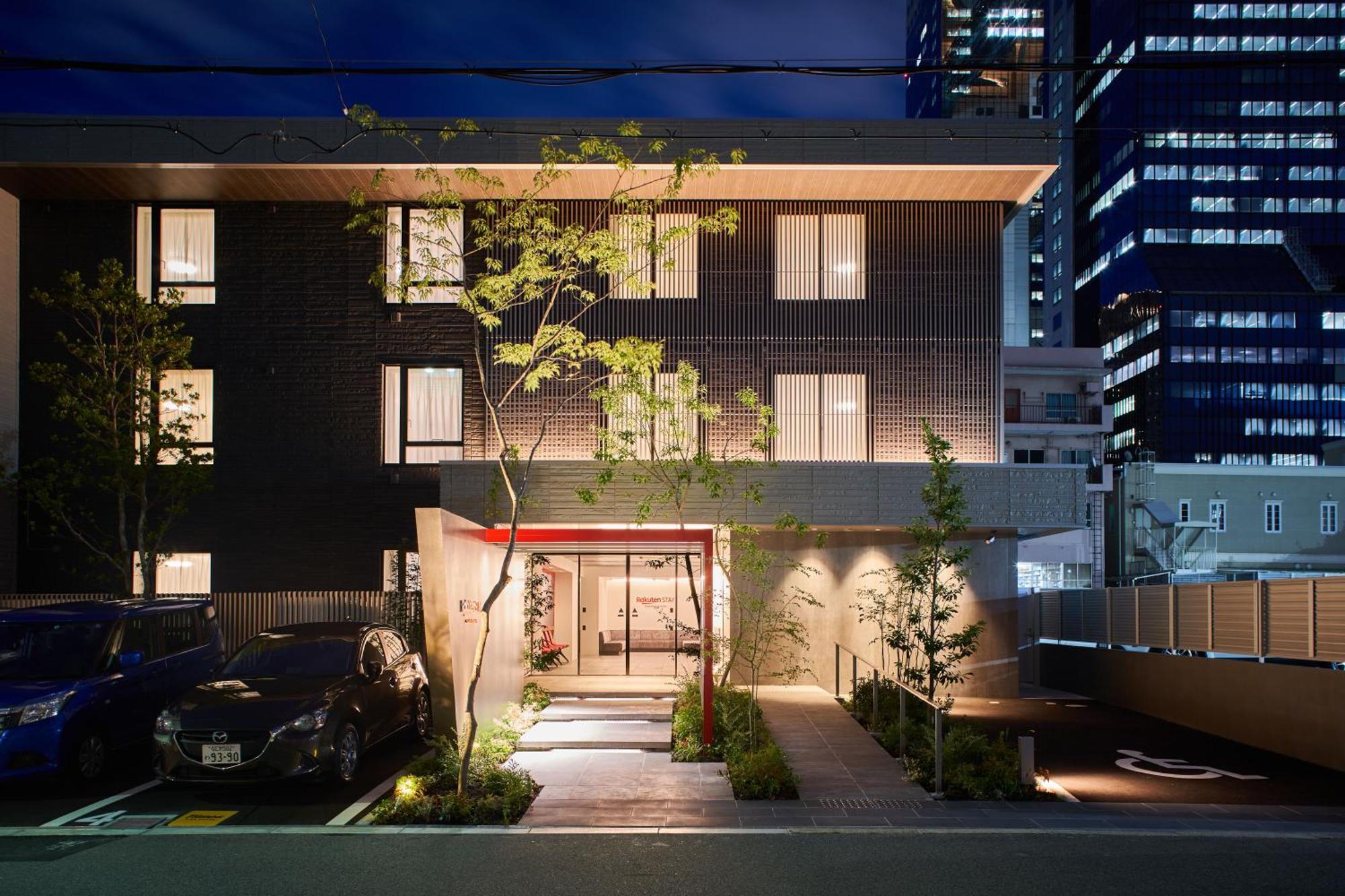 Rakuten Station North Apartment Osaka
