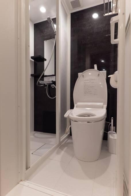 Apartment Womコンドミニアム日本橋 Osaka
