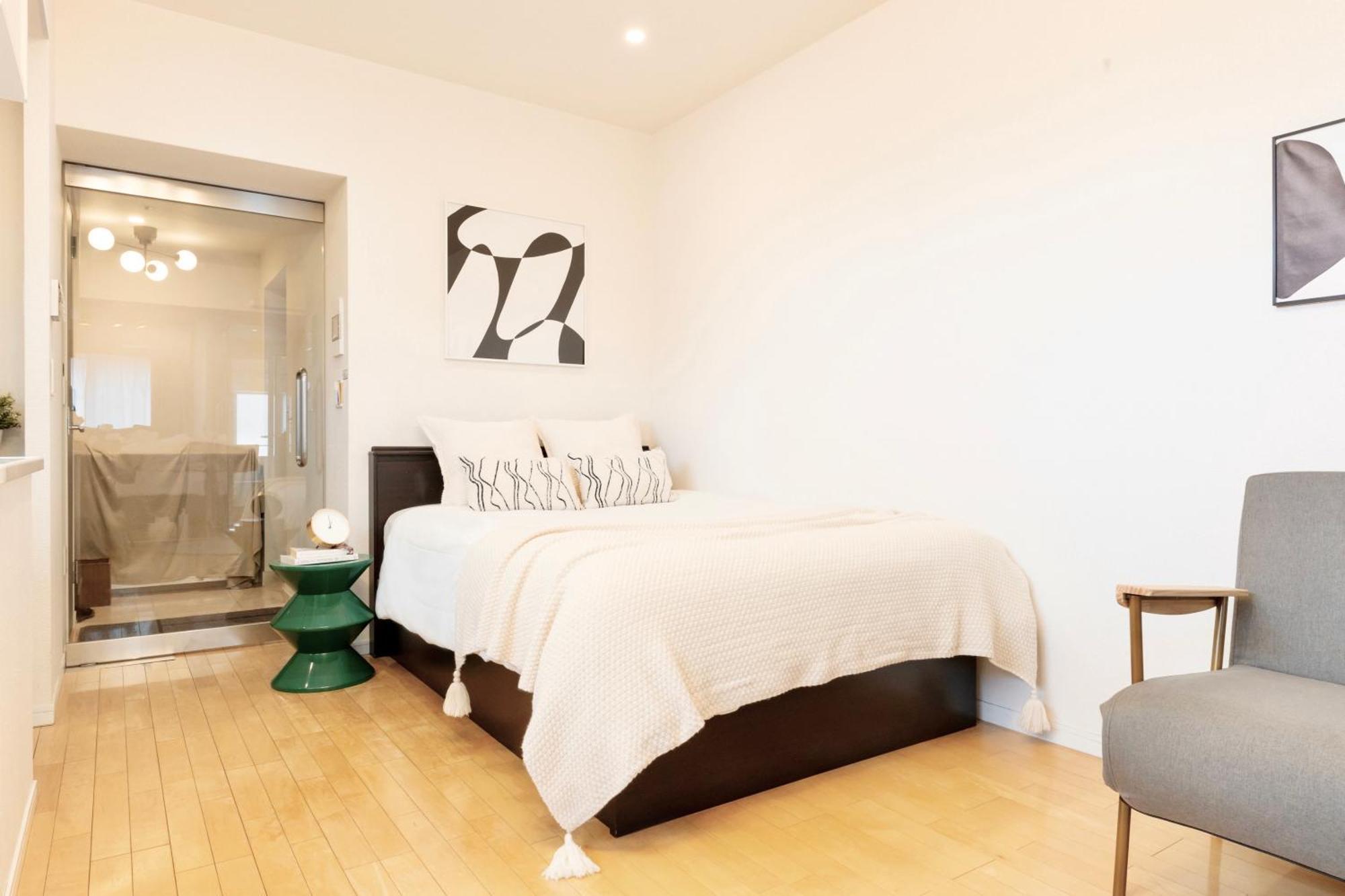 Shinsaibashi Lofts Apartment Osaka