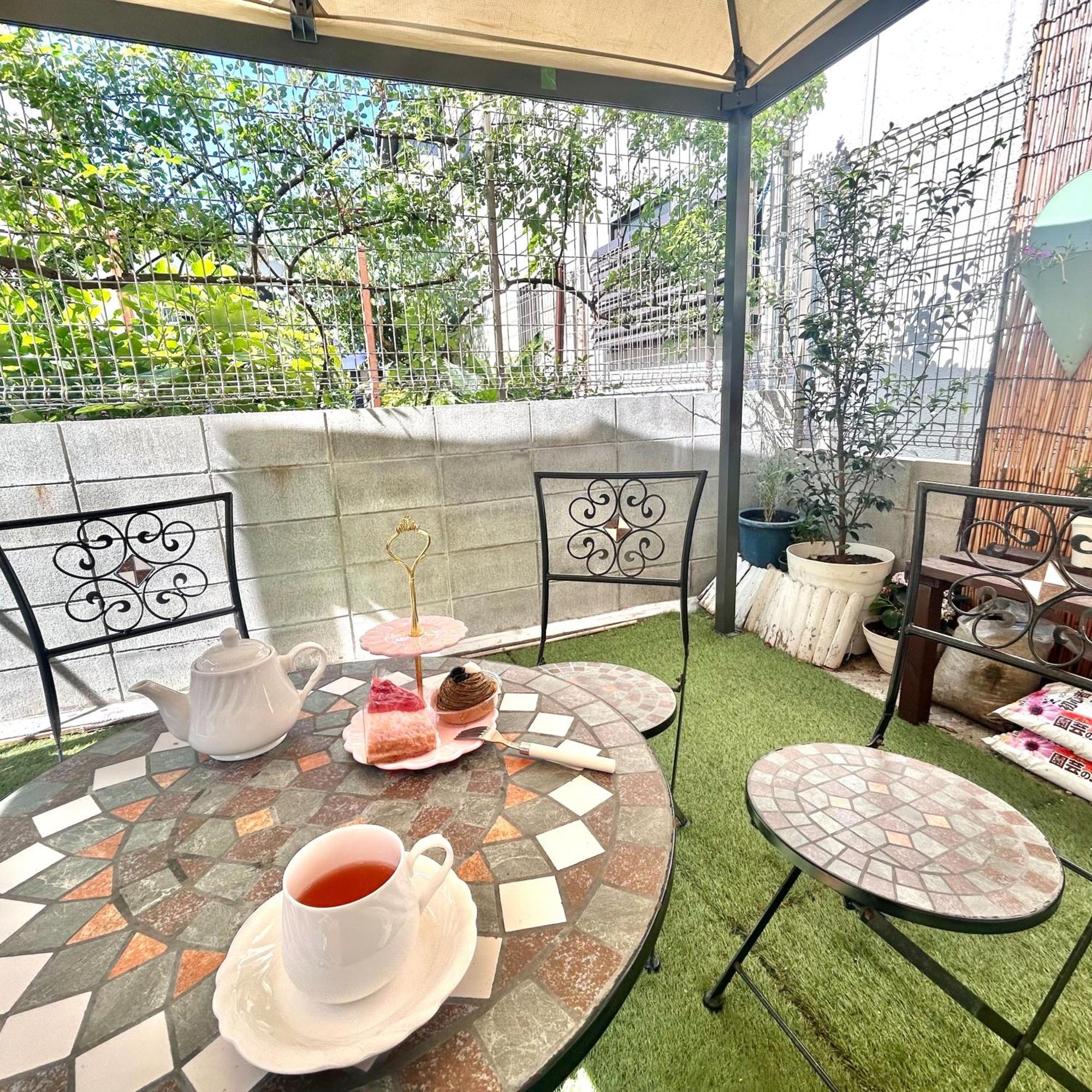 Holiday home 天下茶屋駅5分、専用庭付き平屋—kik Iハウス *