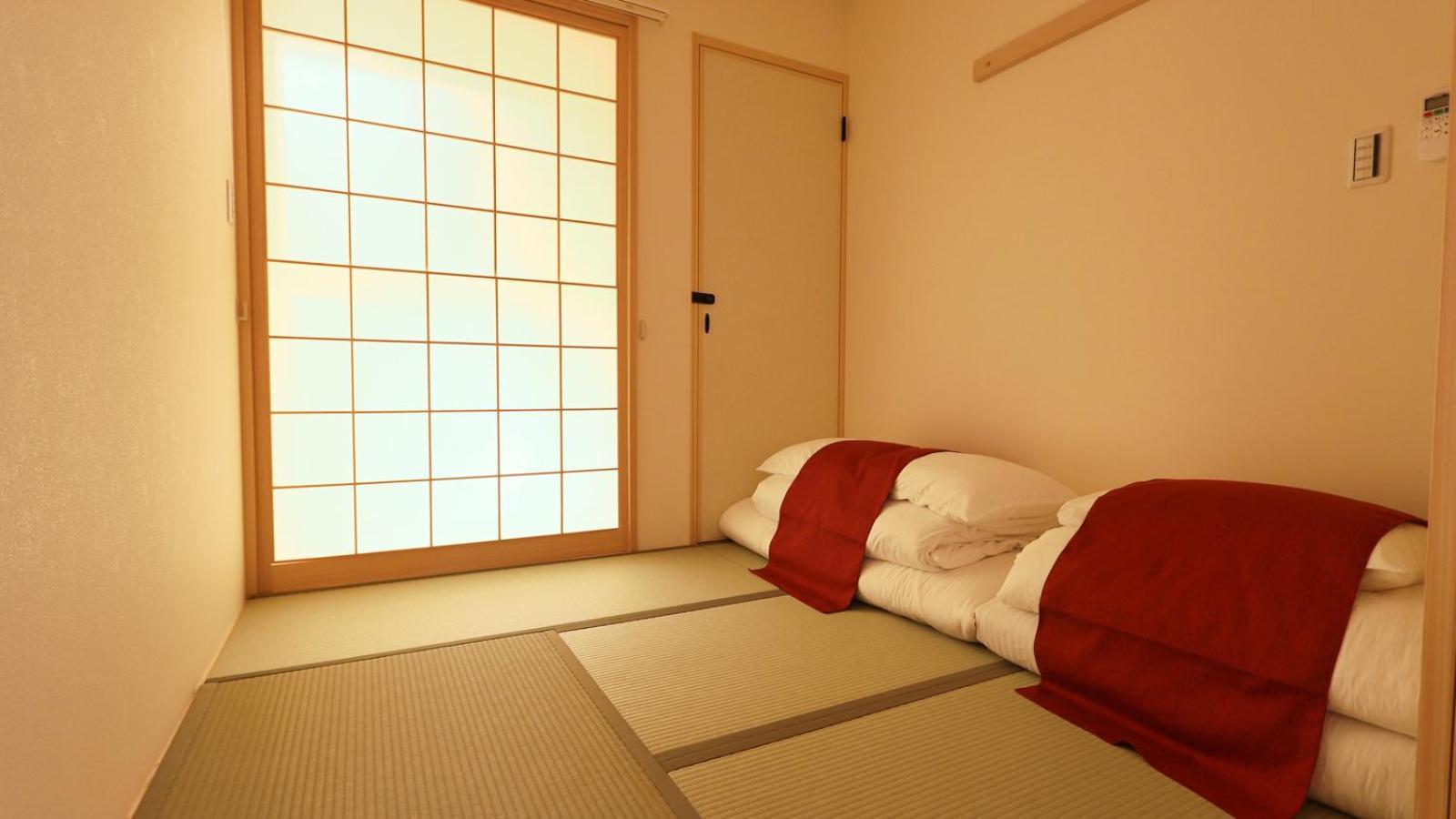 3bd, With Free Parking And Japanese Bath 101 Villa Osaka