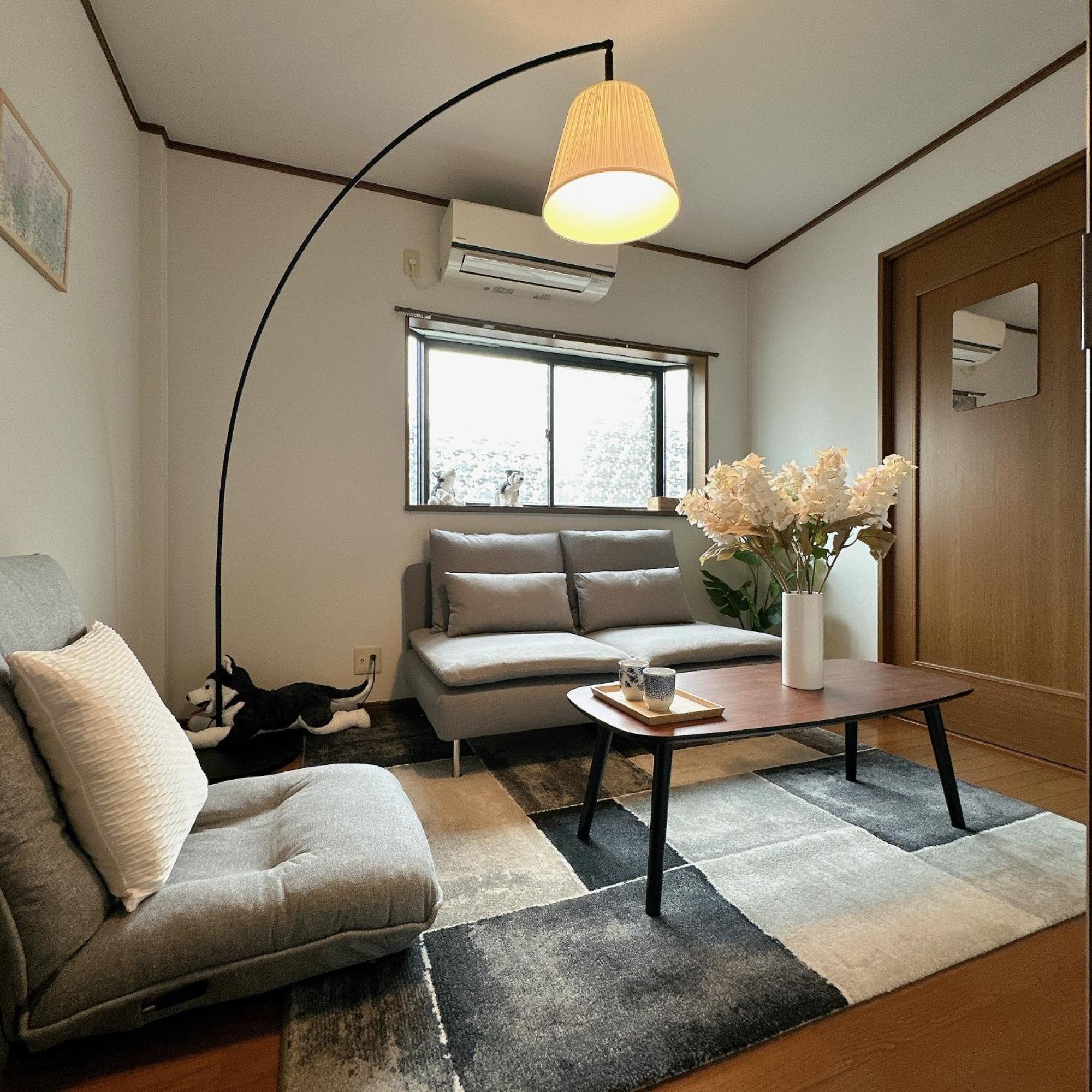 Holiday home 三米 黒門一軒家 黑门市场旁 近难波 高岛屋 道顿堀 心斋桥步行10分钟可达 独栋一户建