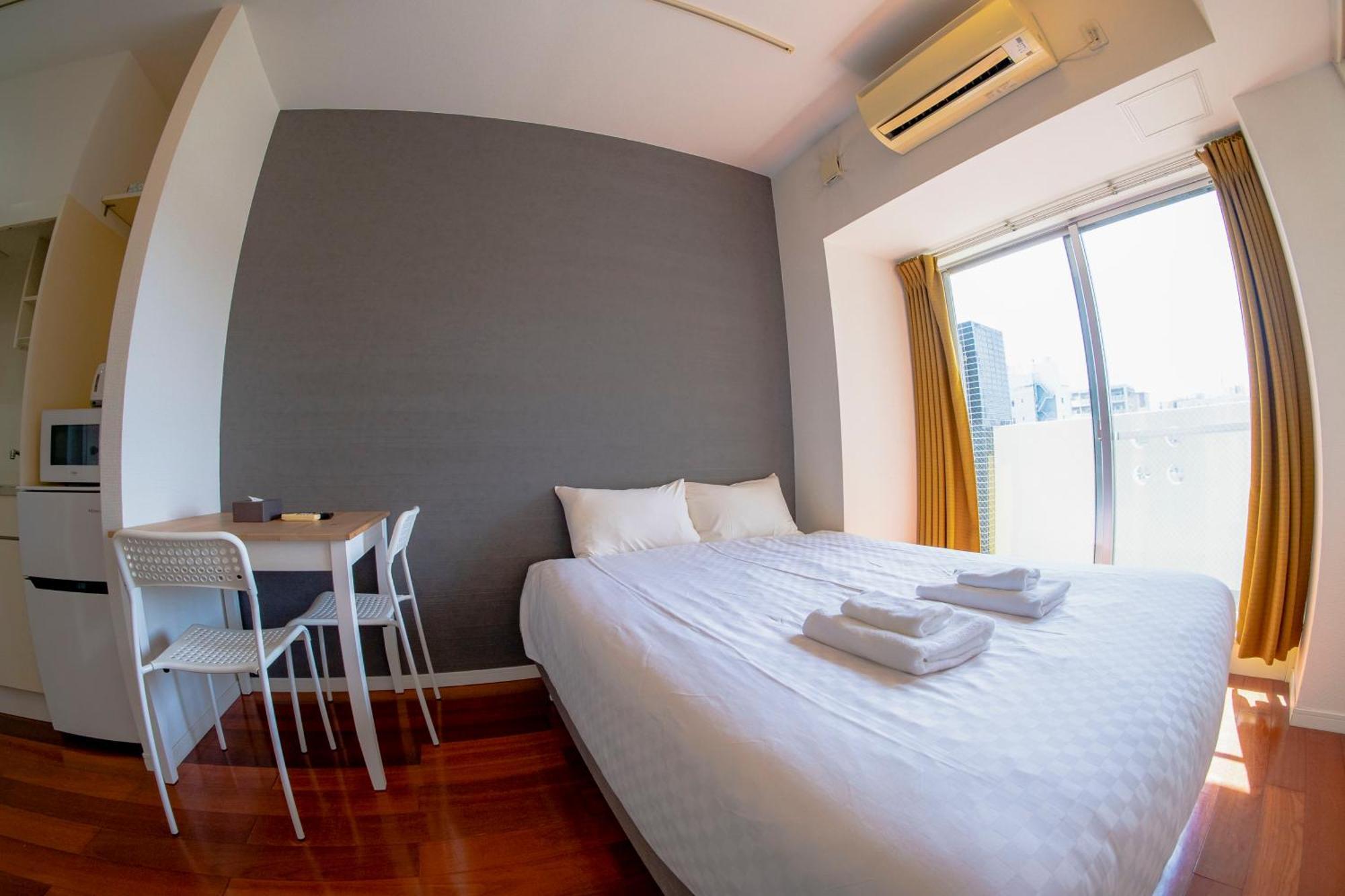 Guest house S-presso Namba Parks Street