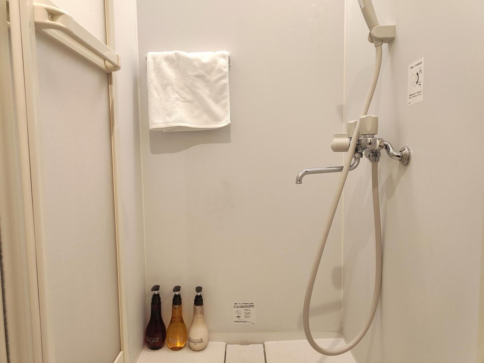 Ocean Niponichi Apartment