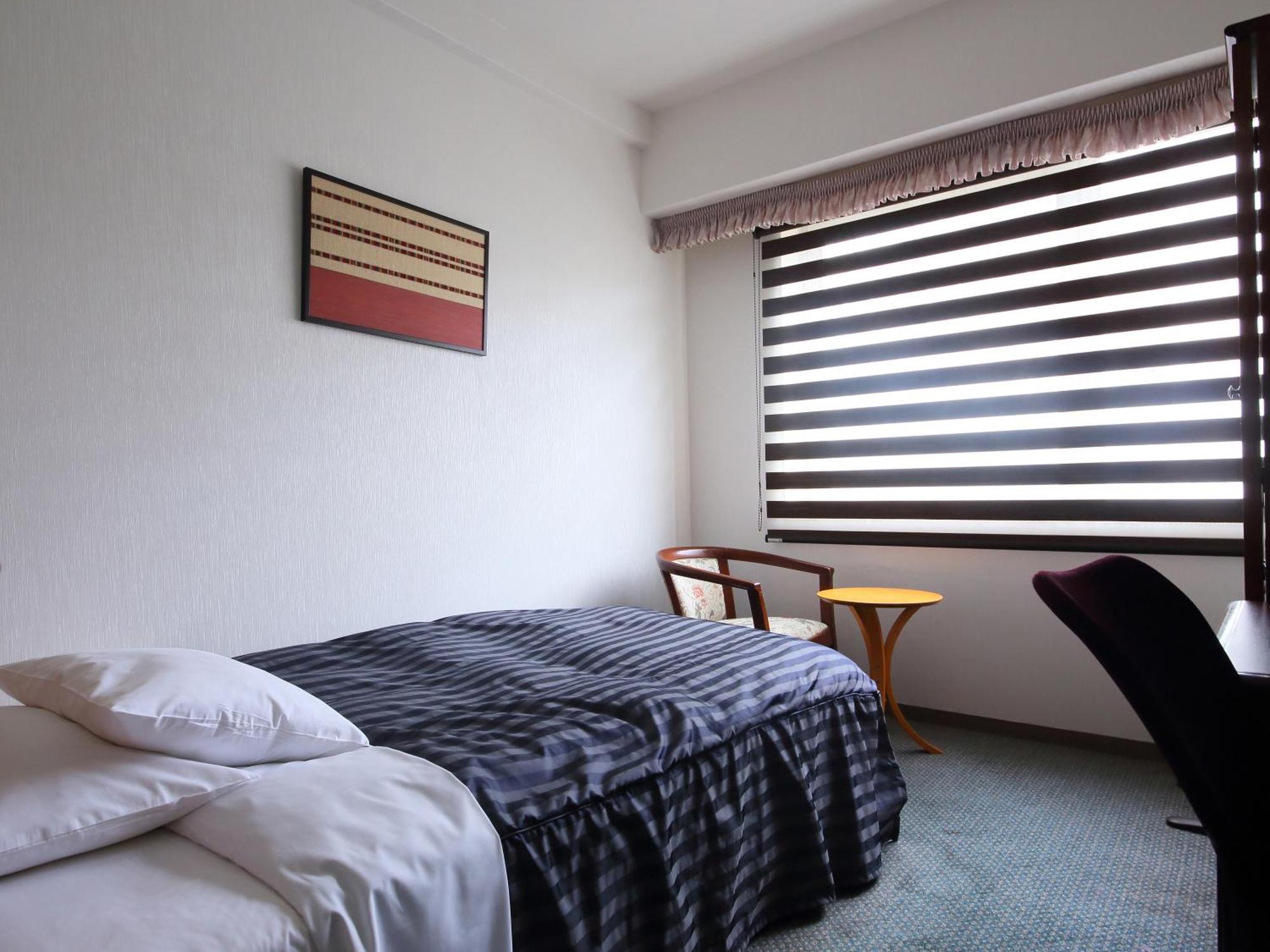 Claiton Shin-osaka Hotel
