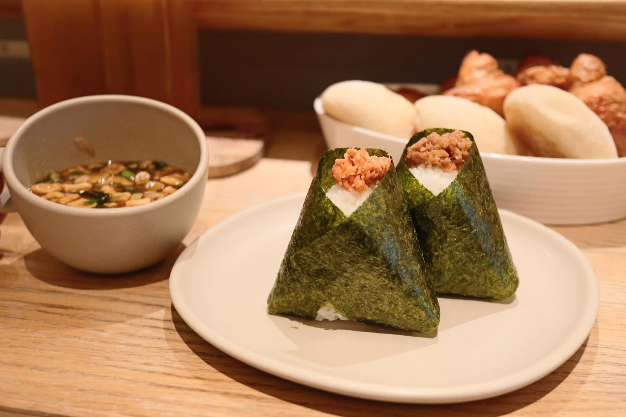 Henn Na Shinsaibashi 3*