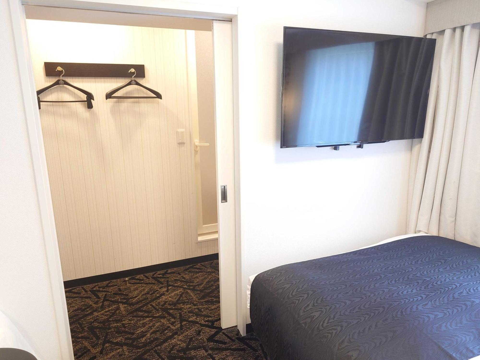 Apa Namba Shinsaibashi Higashi 3* Osaka