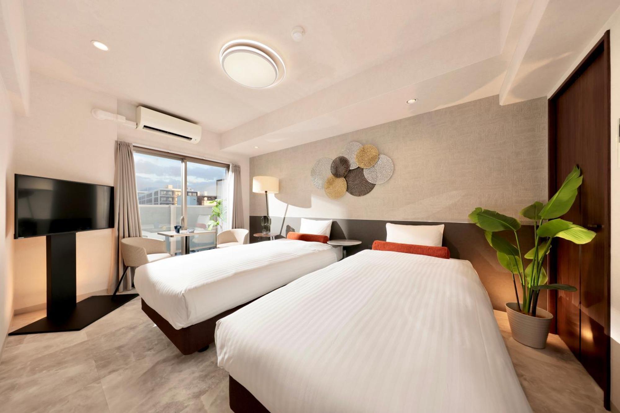 Dotombori Crystal 3 Hotel