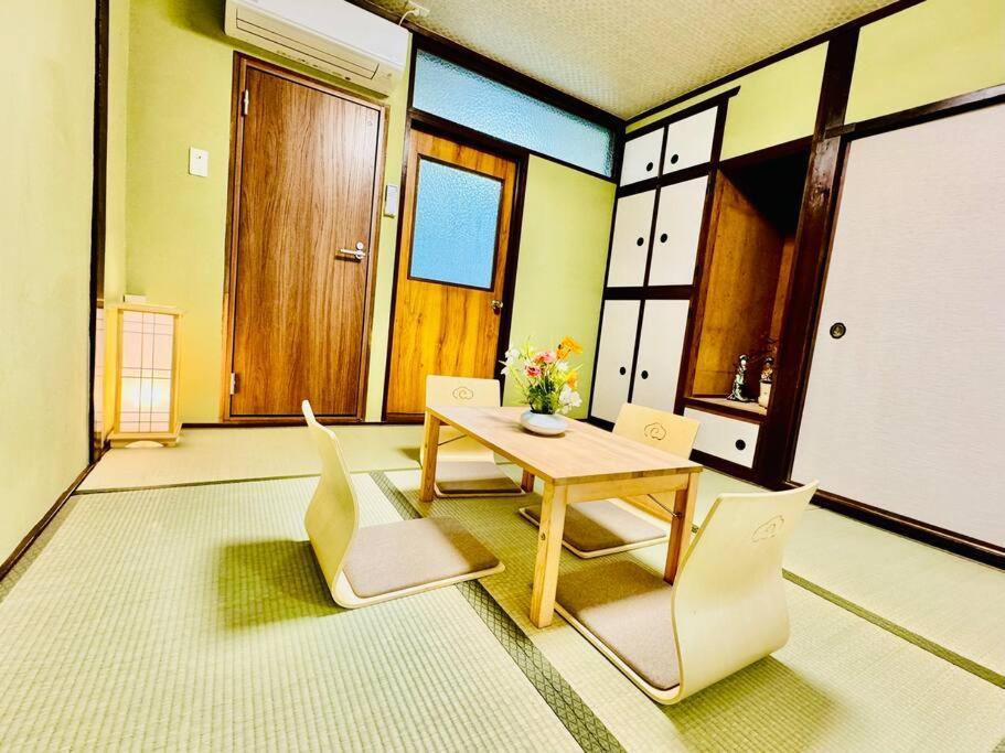 Apartment Official Trhouses 和御 霊羽 Direct Connection From Kansai Airport, 9 Minutes To Namba