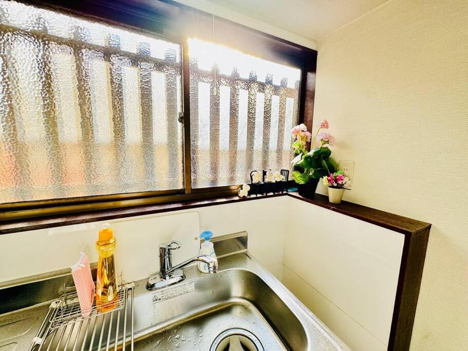 Official Trhouses 和御 霊羽 Direct Connection From Kansai Airport, 9 Minutes To Namba Apartment *