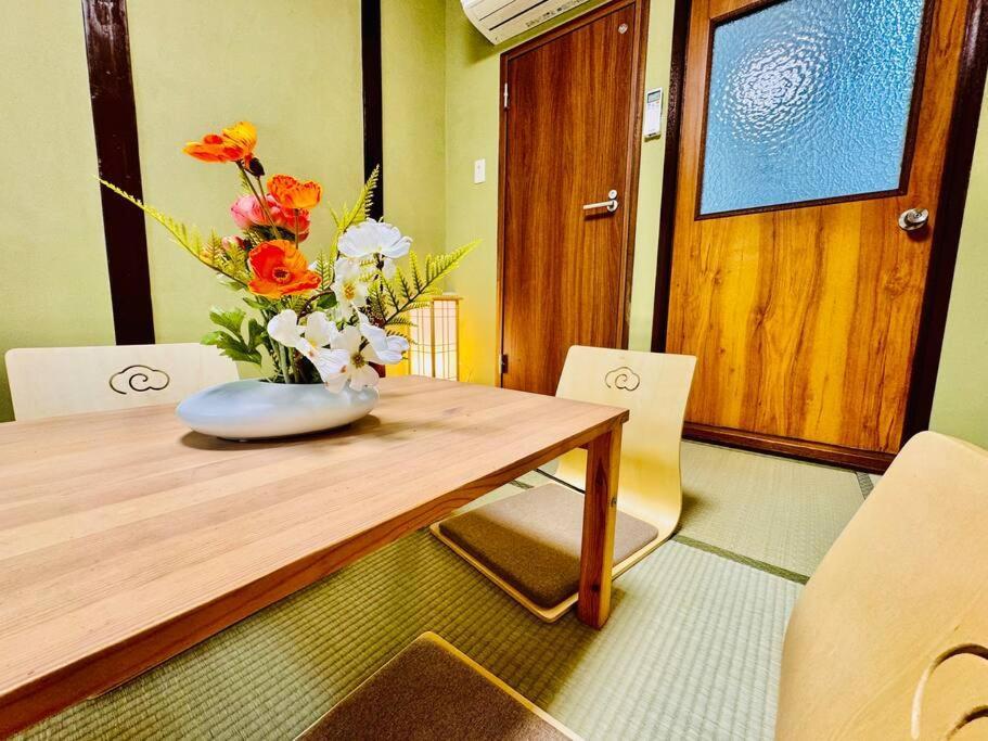 Official Trhouses 和御 霊羽 Direct Connection From Kansai Airport, 9 Minutes To Namba Apartment