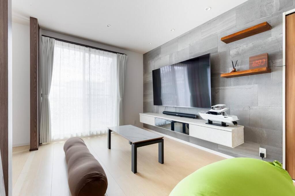 Apartment Eene