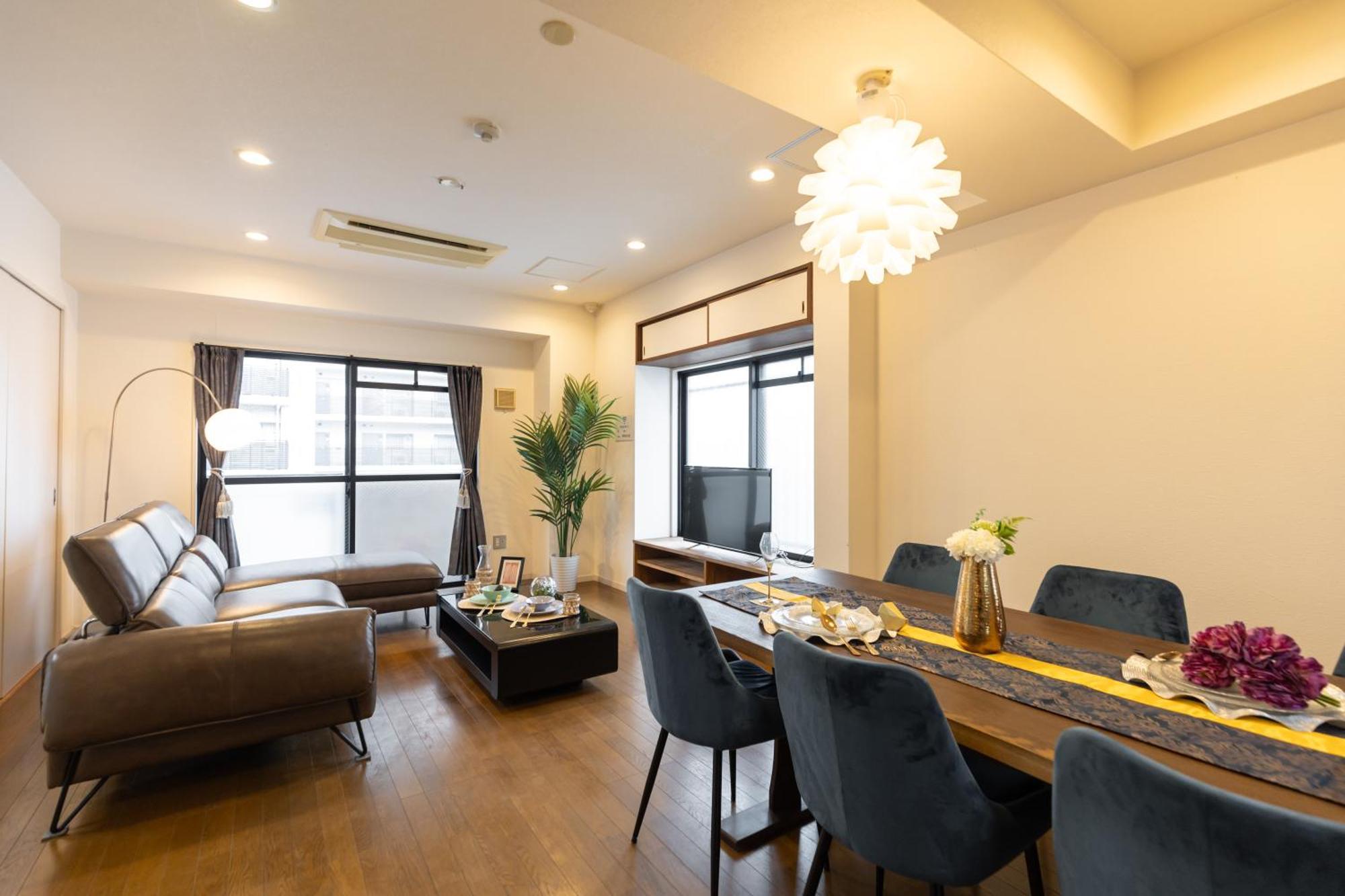 Groundcourt Namba: For Large Groups Apartment Osaka