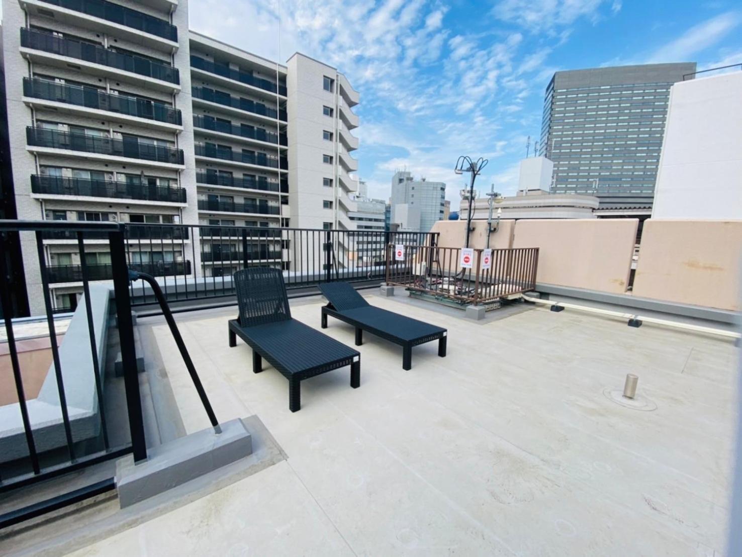 Groundcourt Namba: For Large Groups Apartment