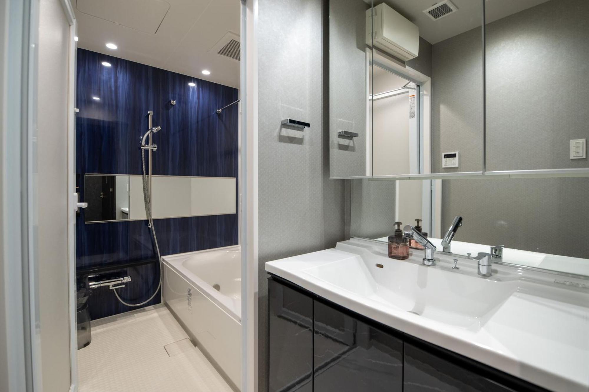 Regale Dotonbori East Apartment Osaka