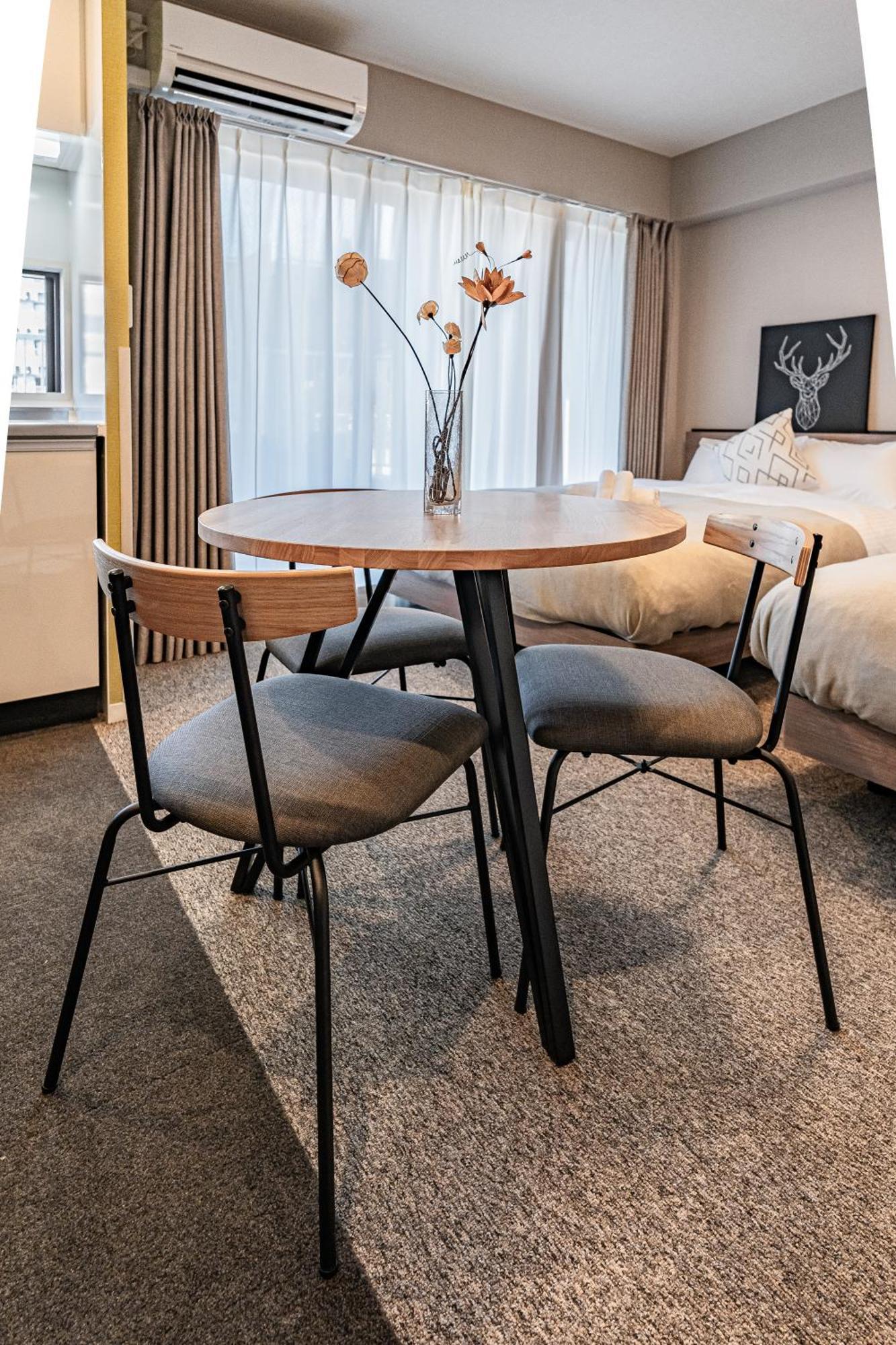 Apartment 11 Umeda Kamiyama
