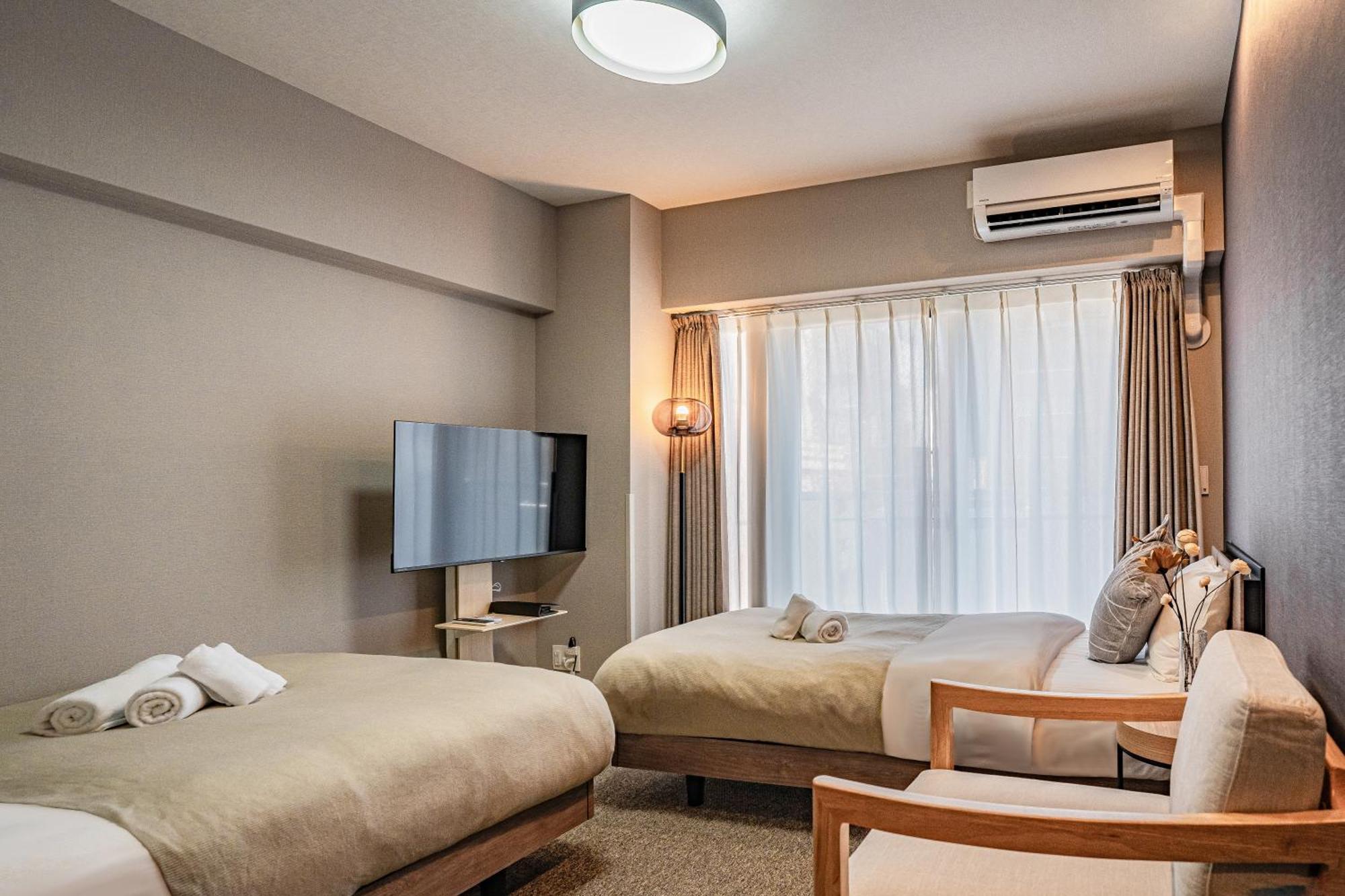 Apartment 11 Umeda Kamiyama