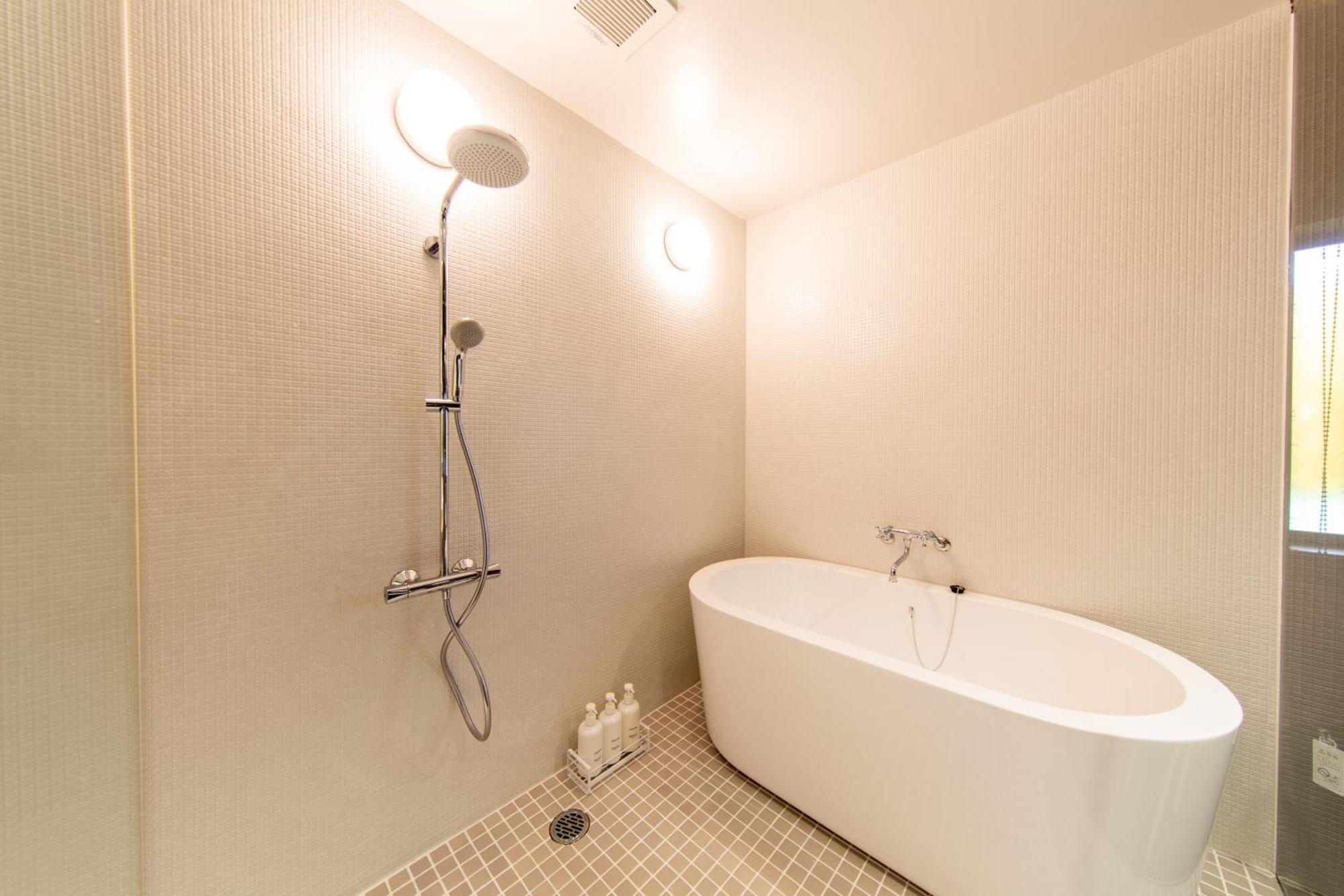 Ynh Villa *