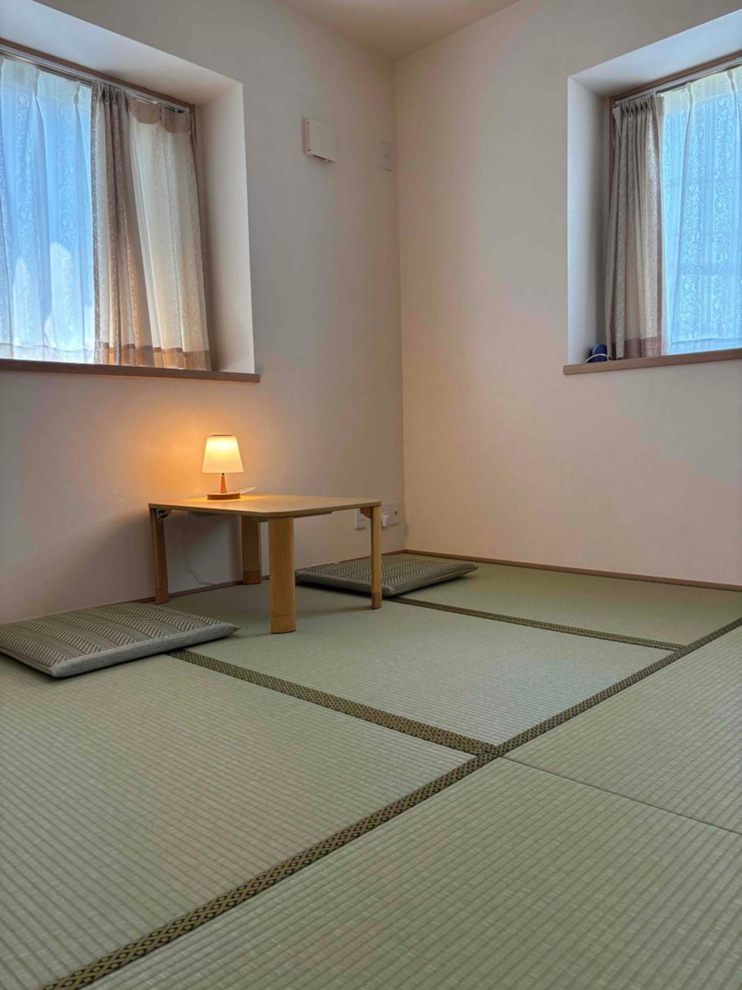 Harukawa *