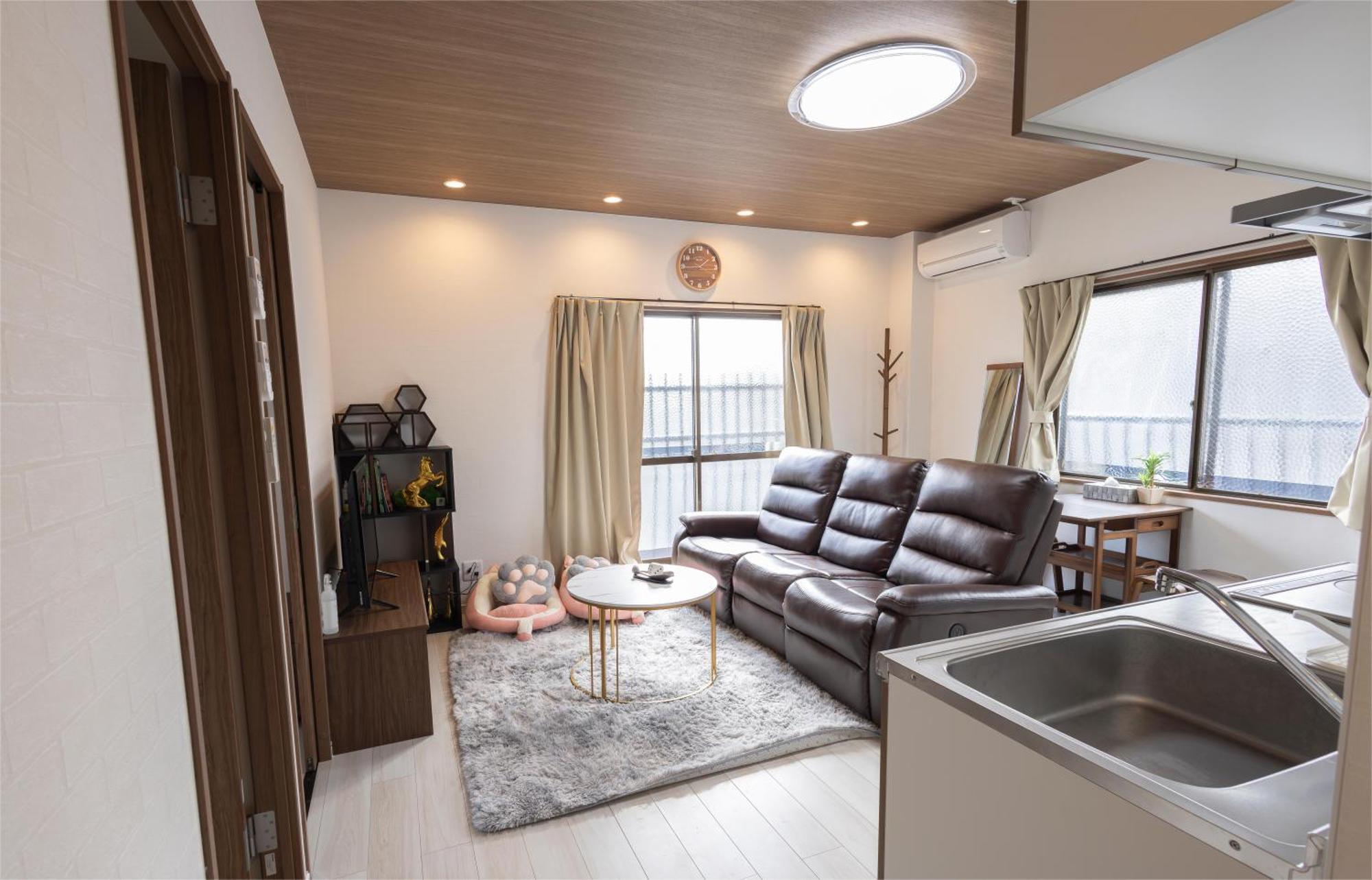 Apartment Sun生二番館201室