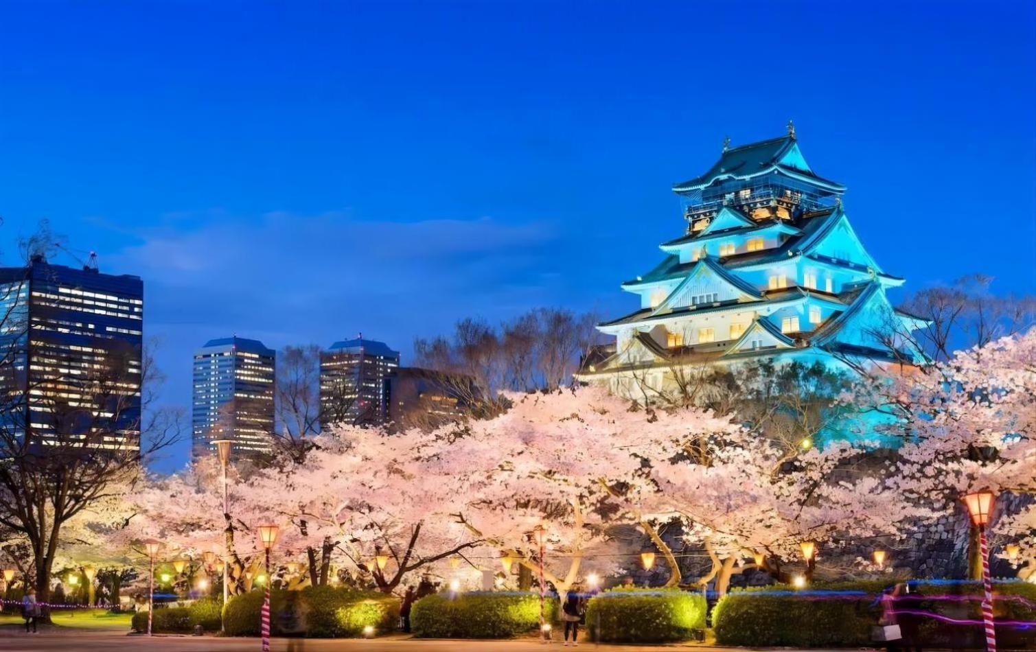 Kuromon Royal Ueno *