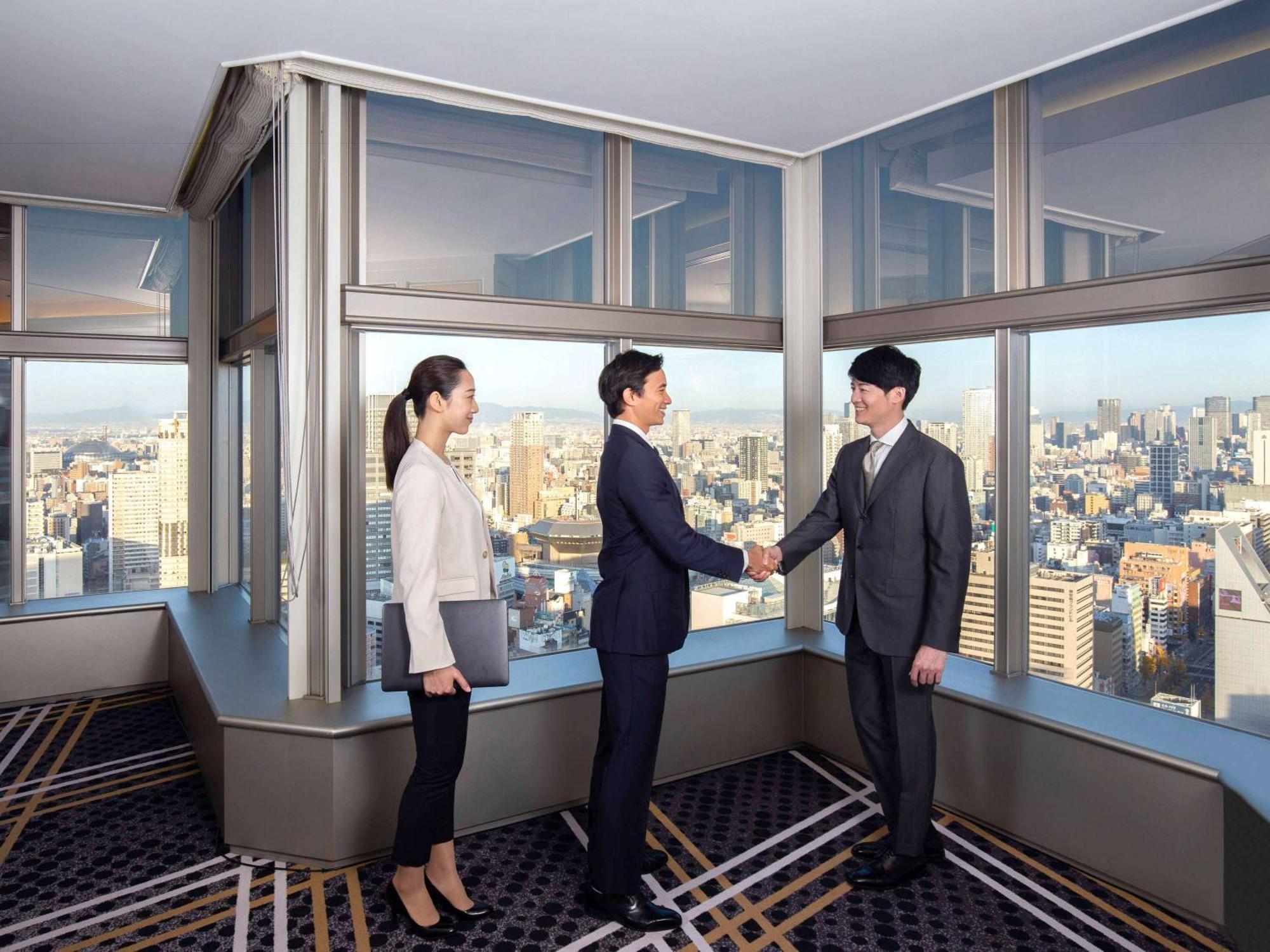 Swissotel Nankai Hotel 5*