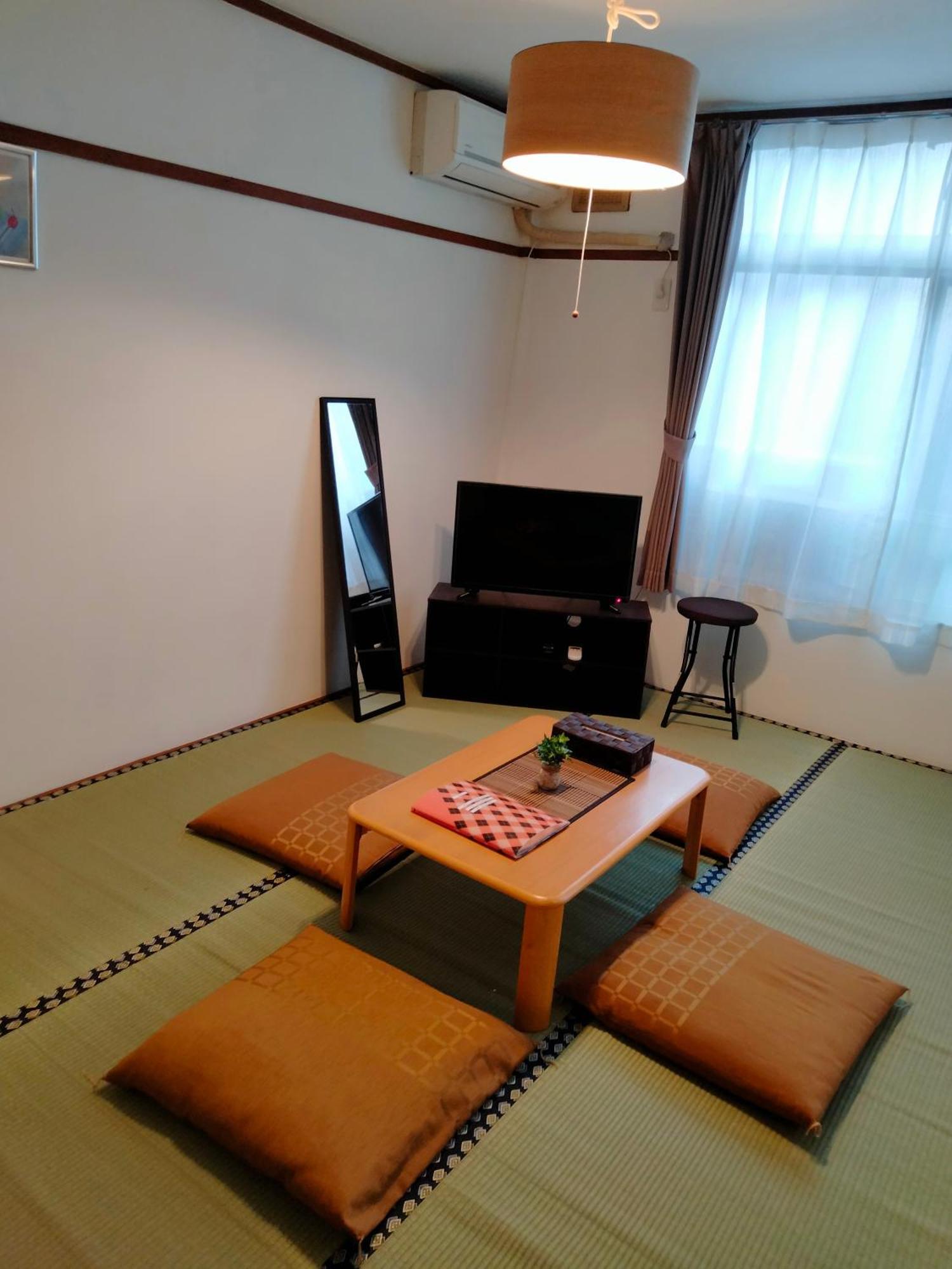 Apartment 波除ハイツ
