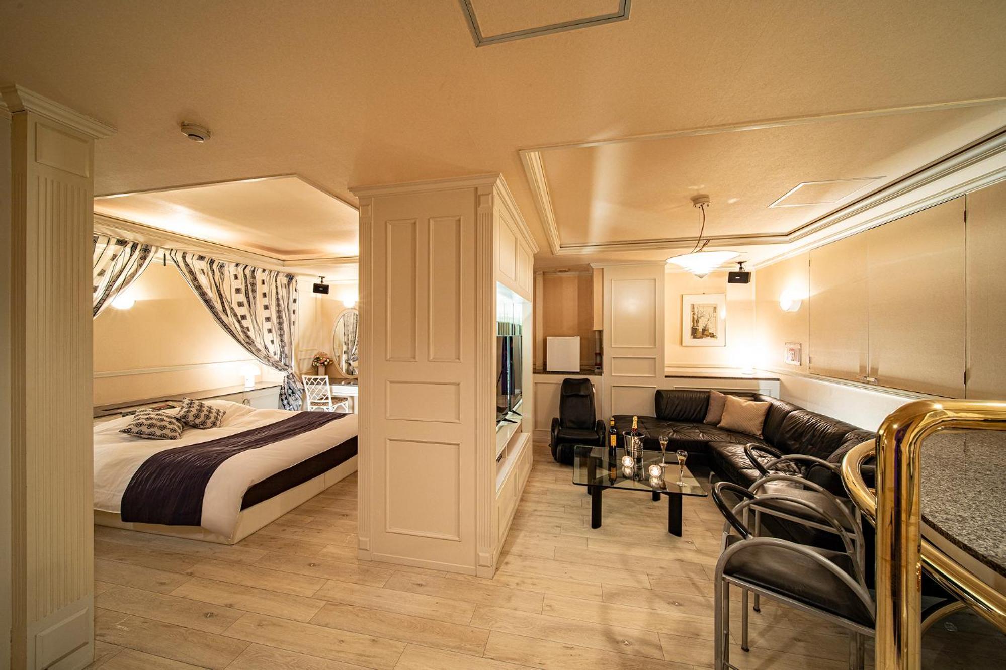 Love hotel Towers - Adult Only -