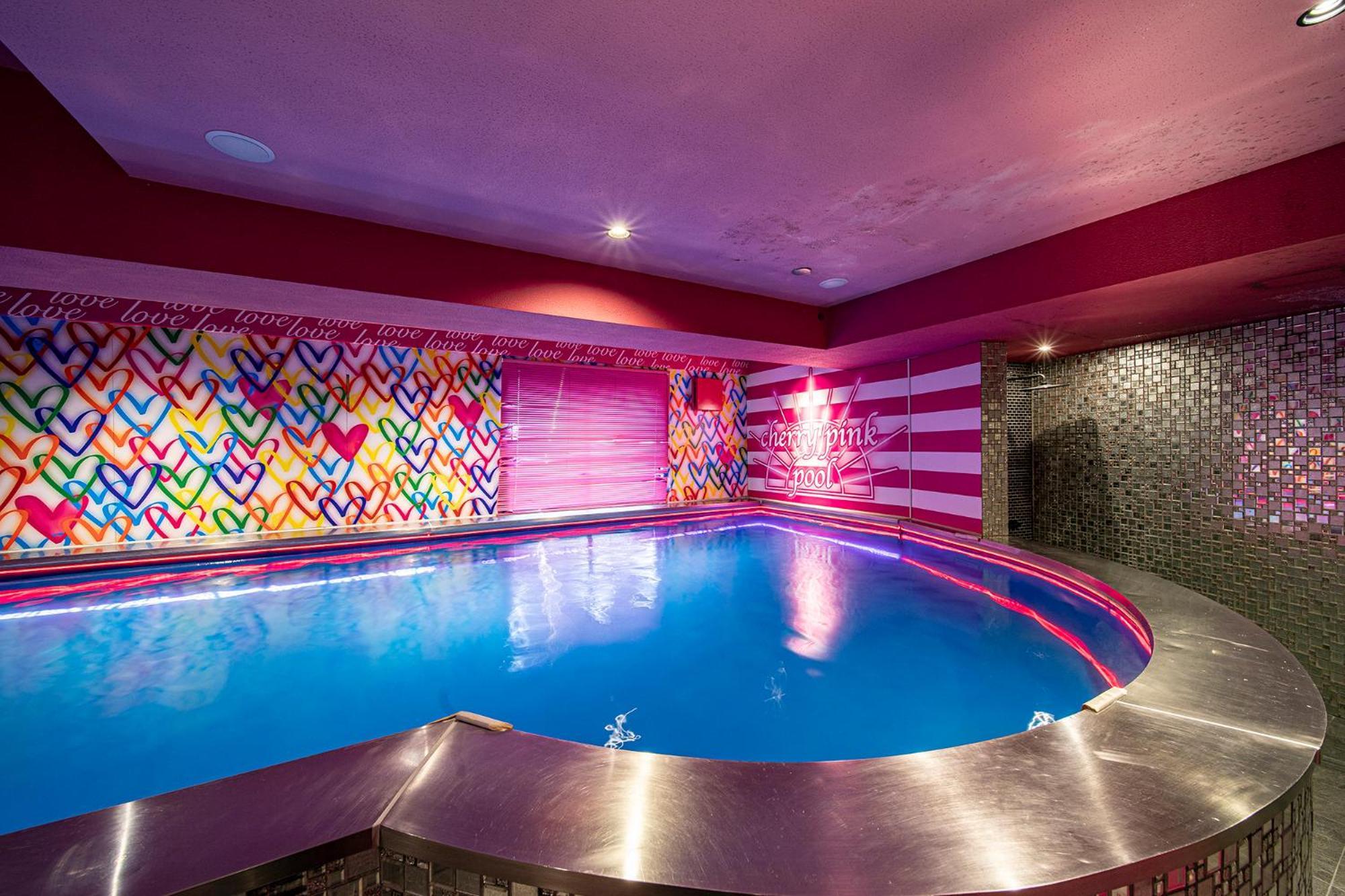 Love hotel Towers - Adult Only -
