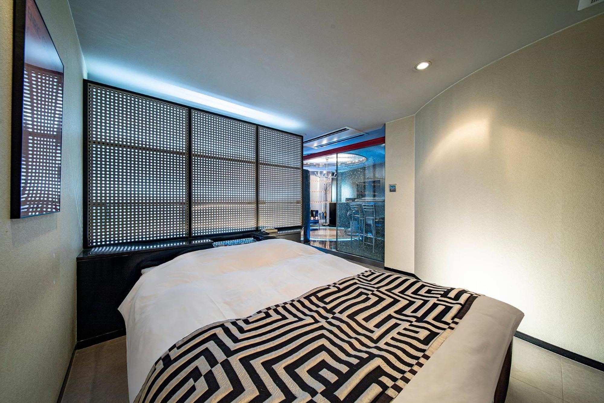 Towers - Adult Only - Love hotel 3*