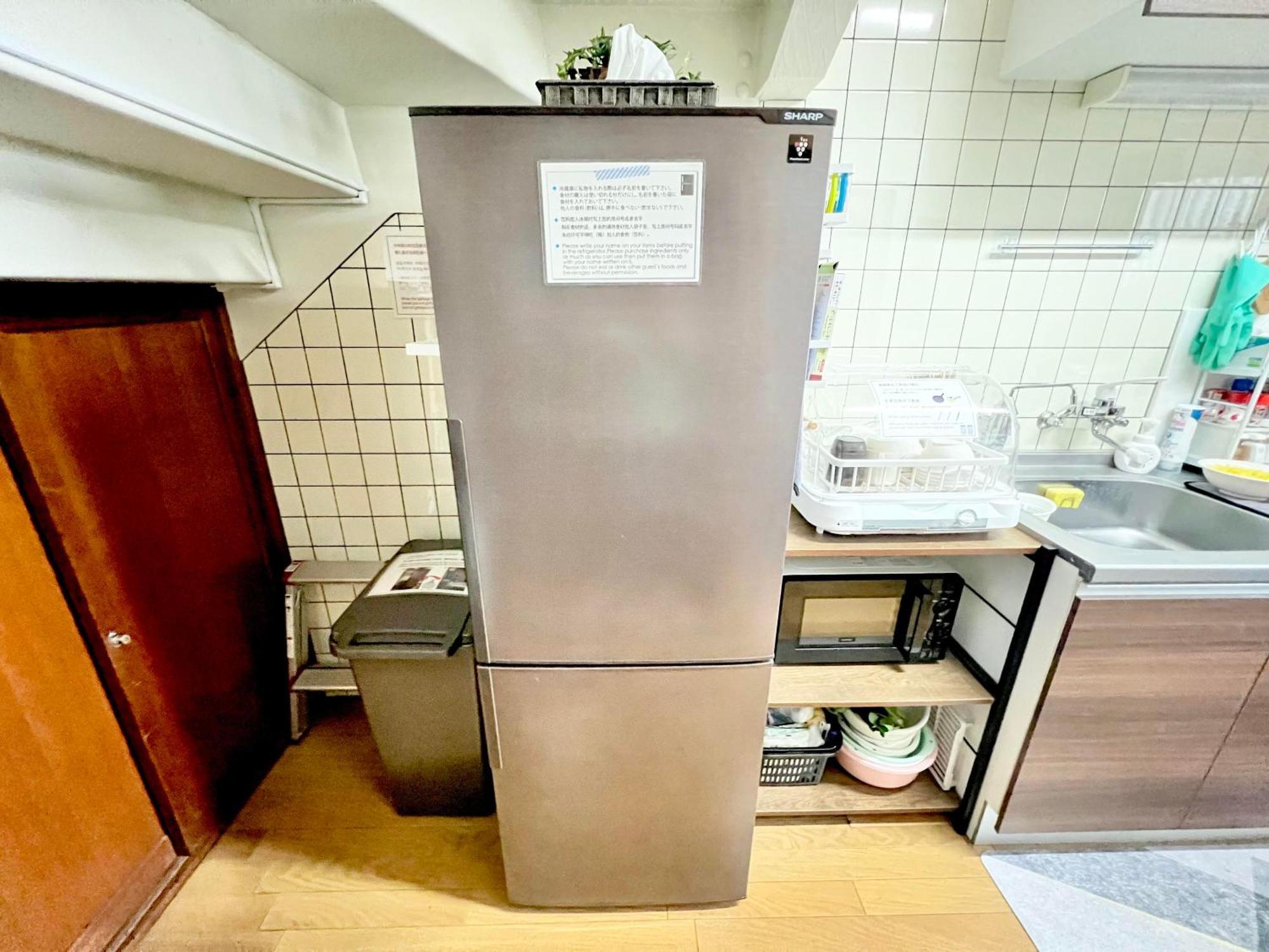 Kansai Guesthouse: Convenient Tsuruhashi Near Namba And Universal Apartamento Osaka