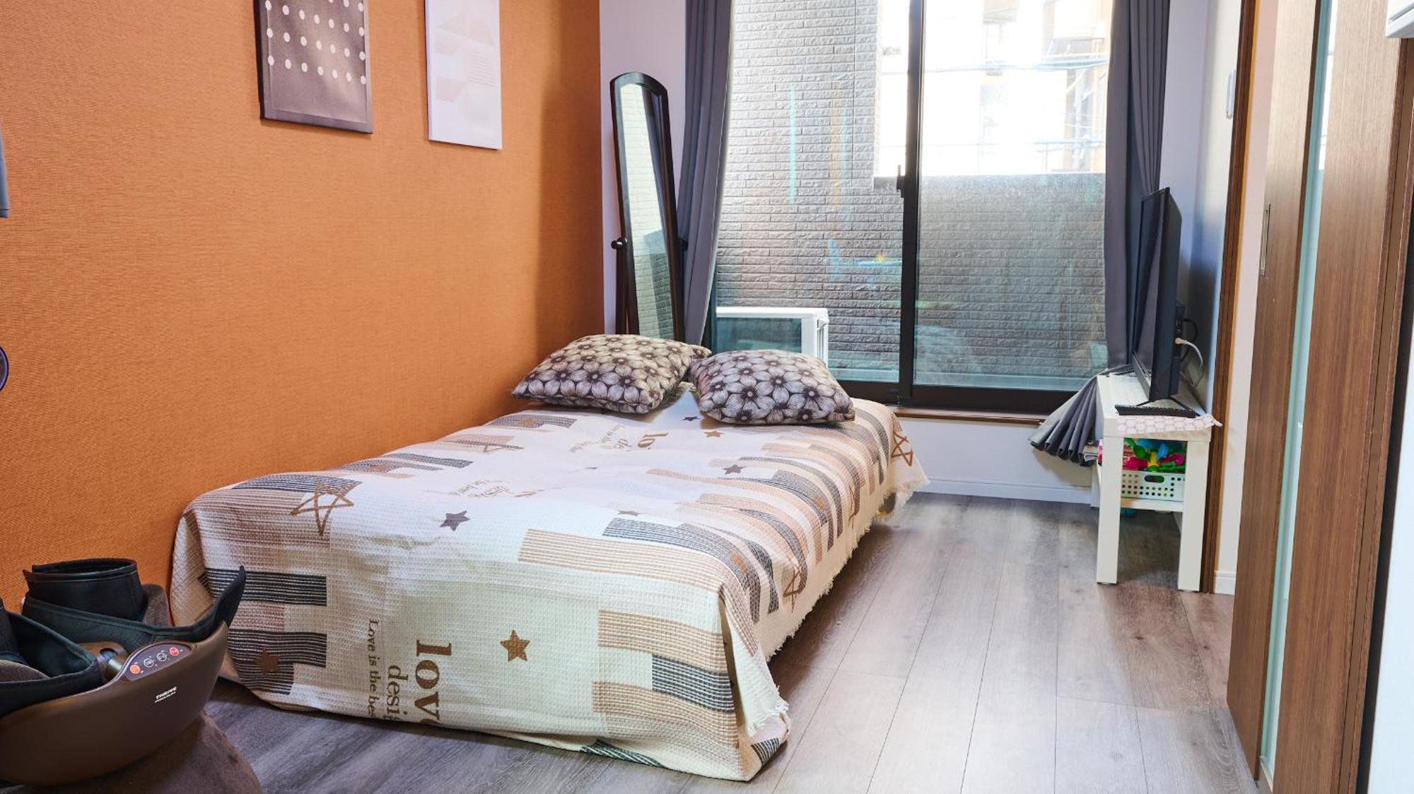 Apartment 新开业优惠！时尚地暖独栋鹤桥站超便利！难波日本桥神户奈良环球影城一线直达/jrloop/近铁/地下铁 Osaka