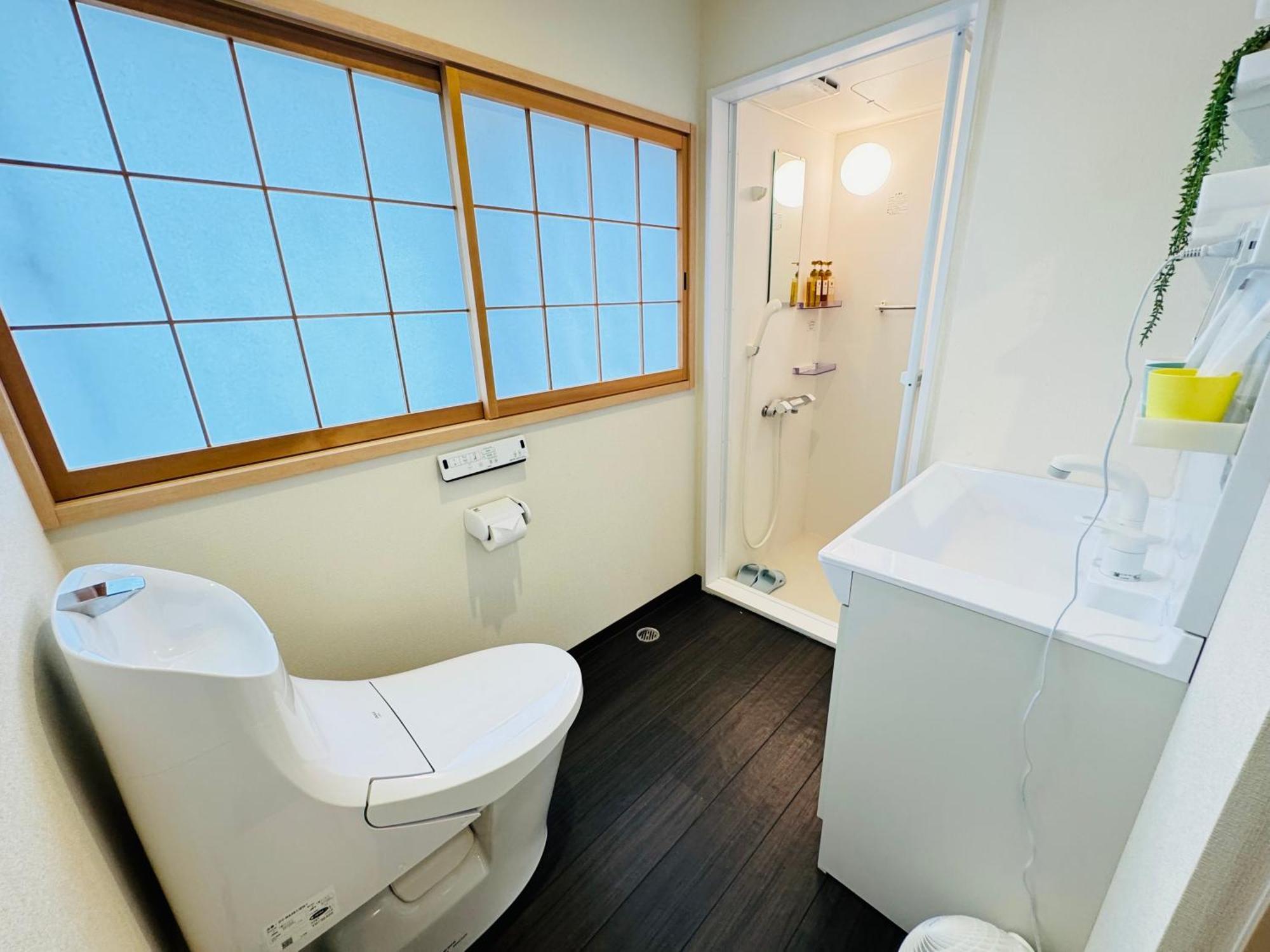 Villa 新規オープン！今里駅から徒歩6分！和風スタイル！静か住民地〜 Osaka