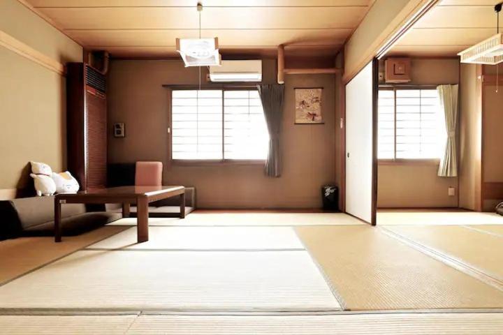2stop To Namba!for Family,friends! Apartment Osaka