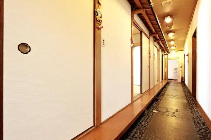 Apartment 2stop To Namba!for Family,friends! Osaka