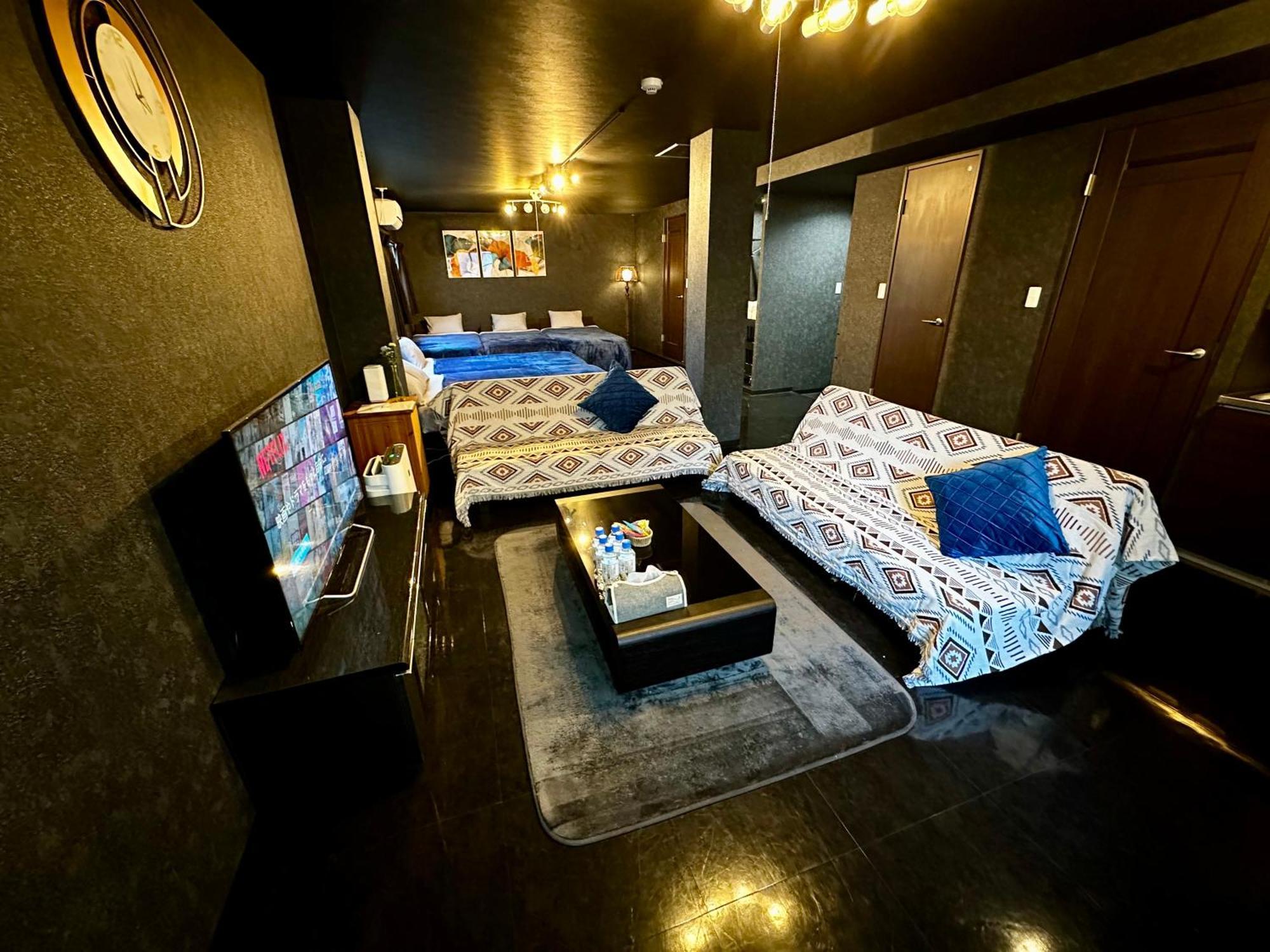 Hirona Namba-minami Apartment *
