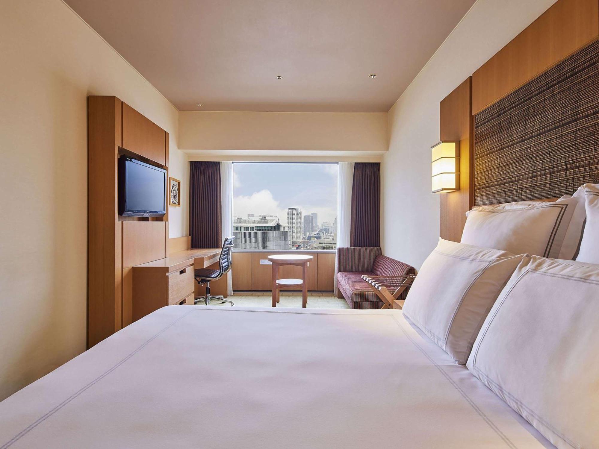 Hotel Swissotel Nankai 5*