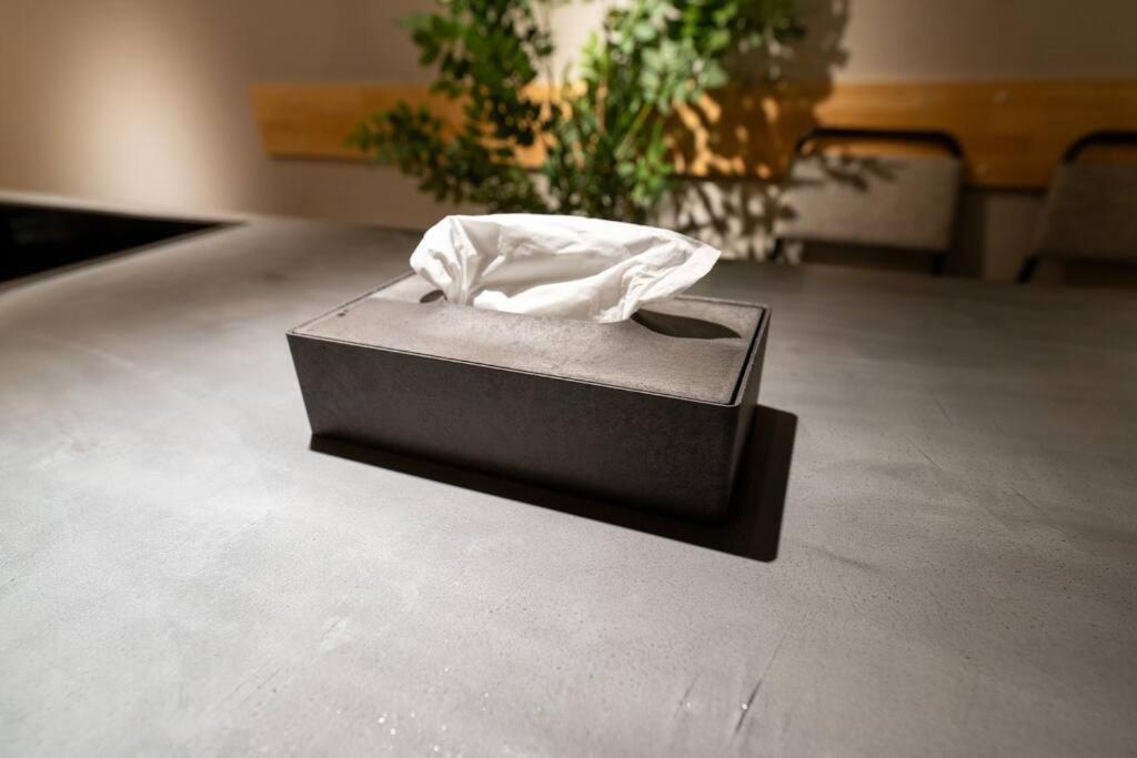 Nico!サウナ!ハンモック!yogibo!大画面プロジェクター!非日常の暮らし 寝室5つ トイレお風呂3台 Osaka