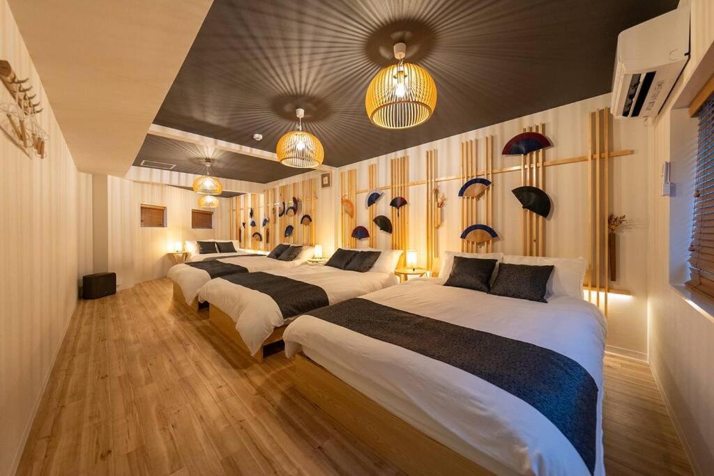 Villa Nico!サウナ!ハンモック!yogibo!大画面プロジェクター!非日常の暮らし 寝室5つ トイレお風呂3台 *