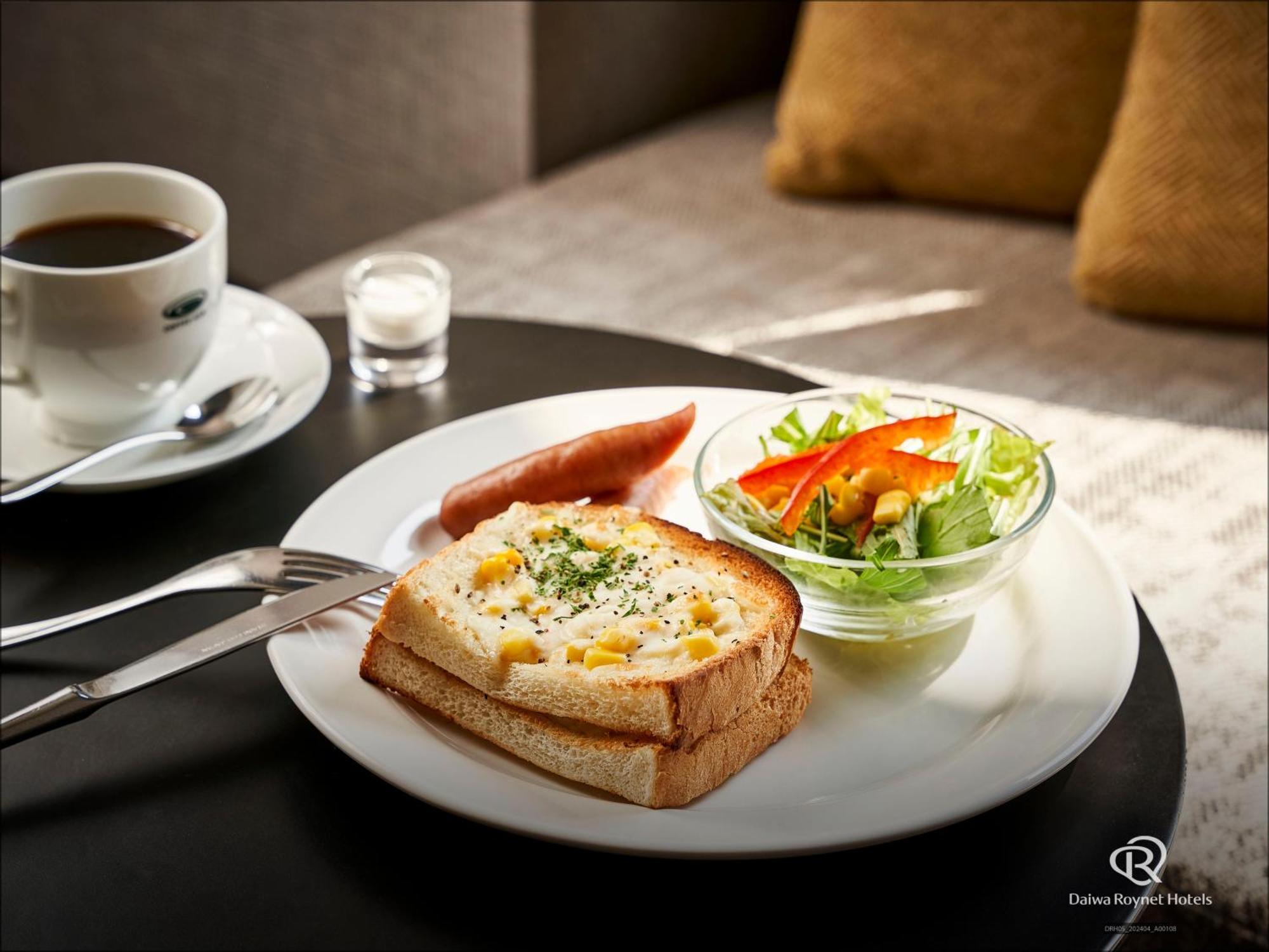 Hotel Daiwa Roynet Sakaisuji Honmachi Premier 4*