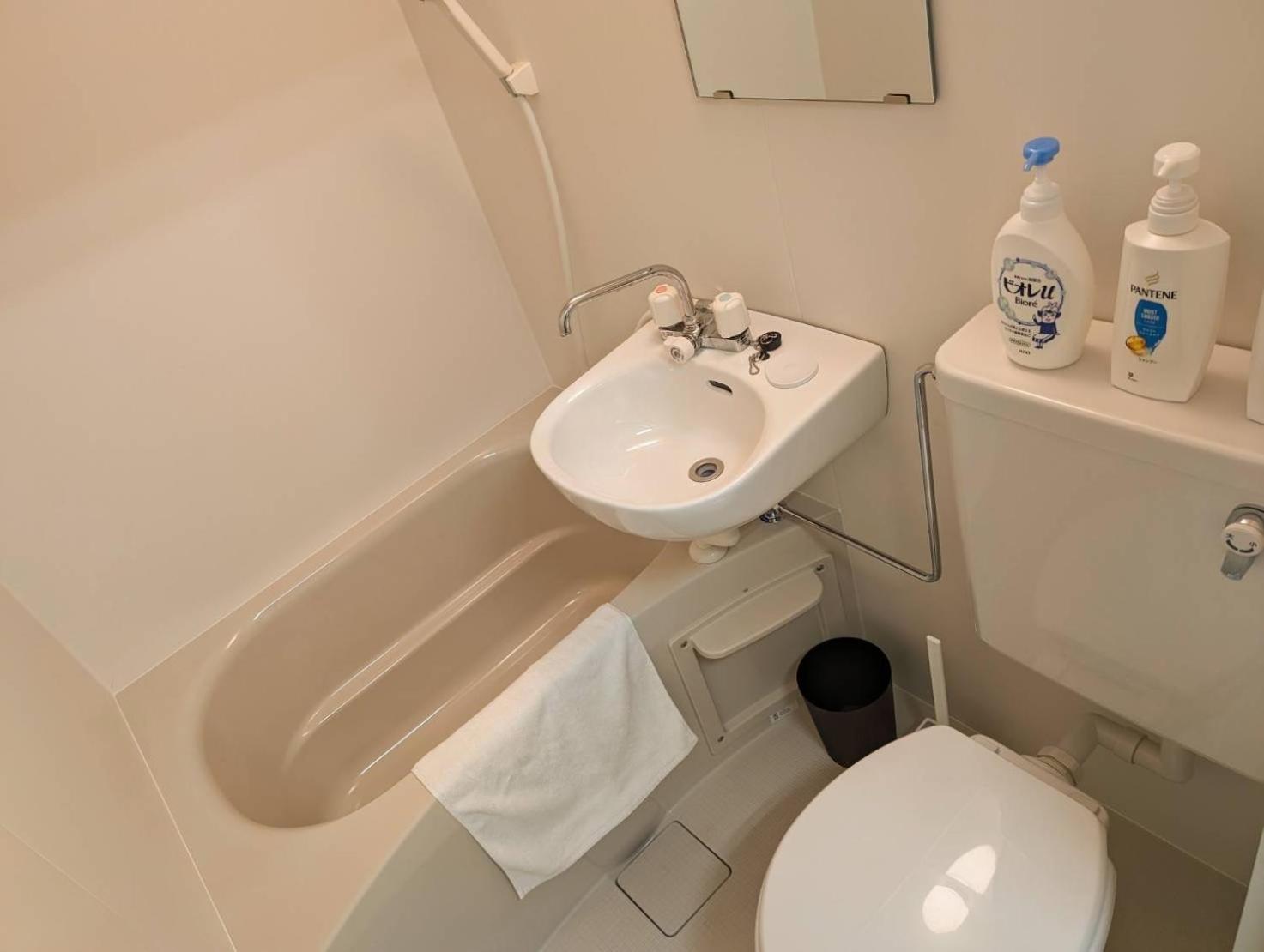Apartment Reifa 日本橋6人部屋 Osaka