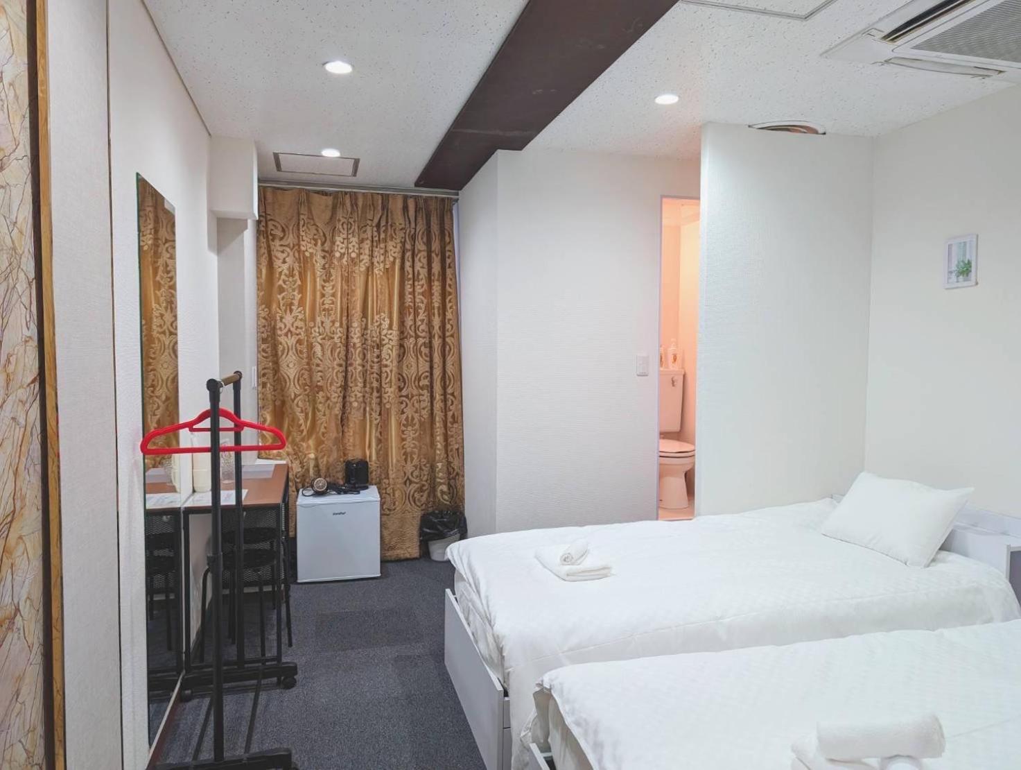 Reifa 日本橋 3人部屋 Apartment