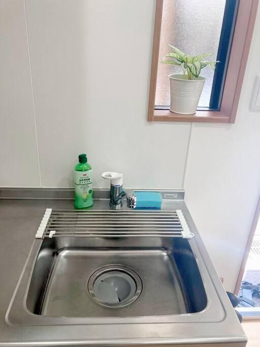 天下茶屋1階 Max 6 People 2 4 Mins To Station Near Namba! Apartment