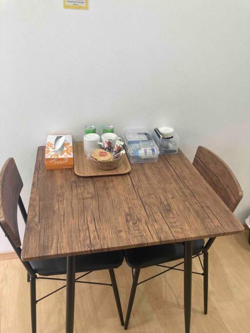 天下茶屋1階 Max 6 People 2 4 Mins To Station Near Namba! Apartment *