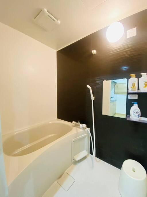 Apartment 天下茶屋1階 Max 6 People 2 4 Mins To Station Near Namba! Osaka