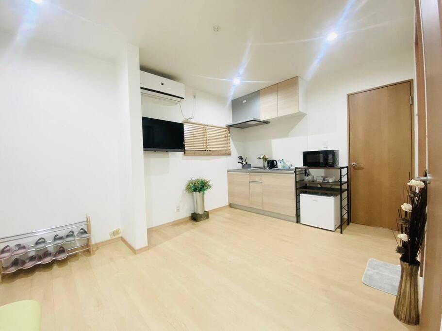 天下茶屋1階 Max 6 People 2 4 Mins To Station Near Namba! * Osaka