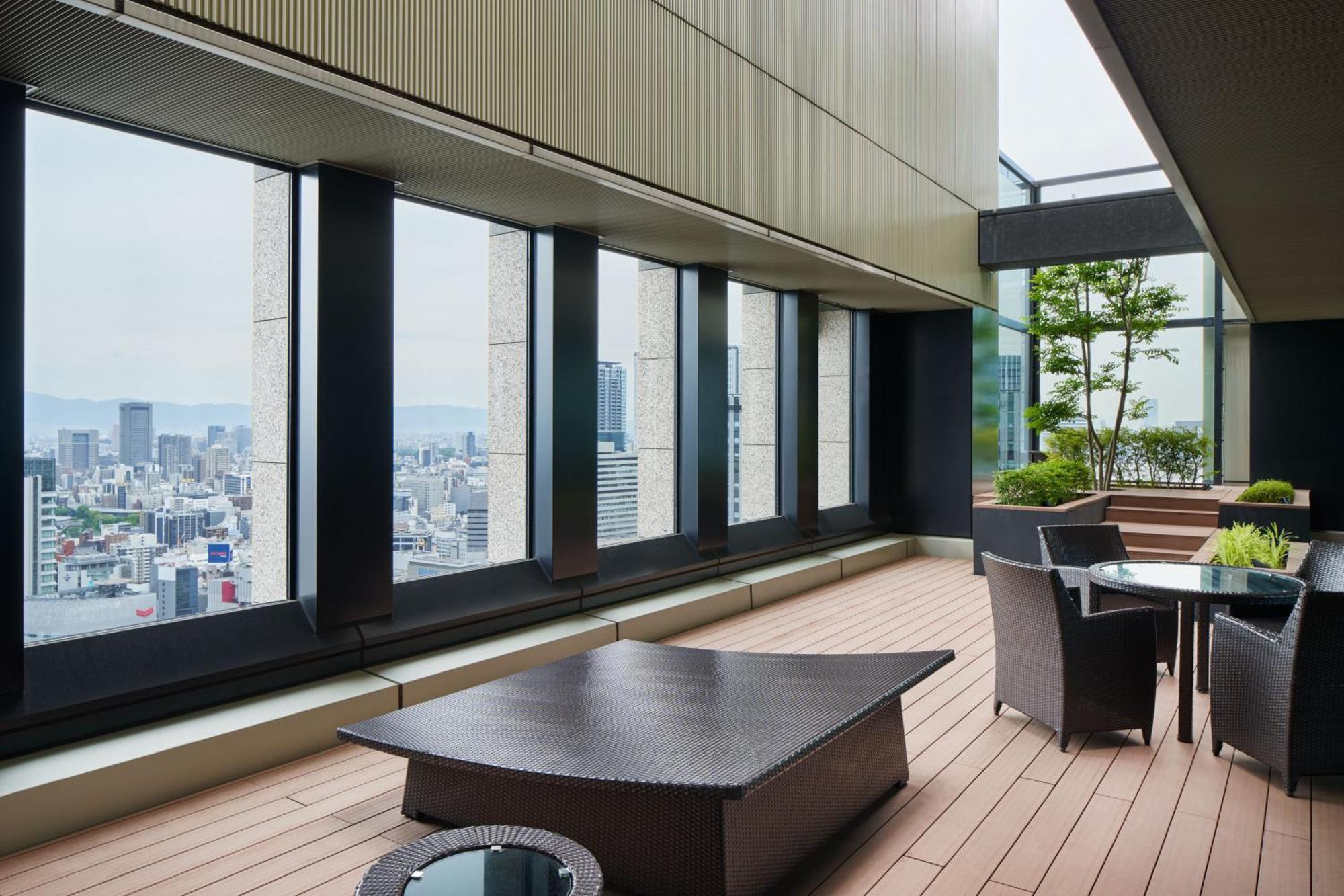 Intercontinental By Ihg 5*