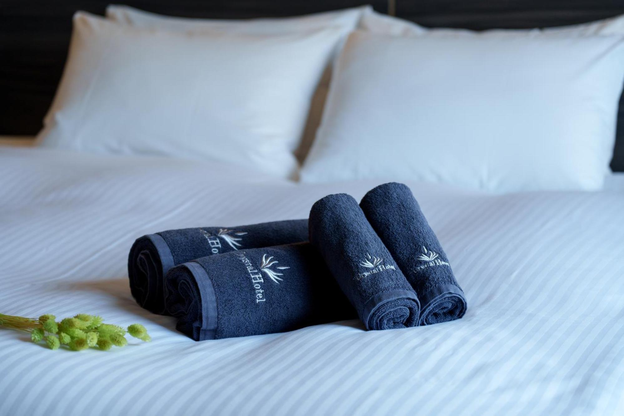 Nipponbashi Luxe Hotel
