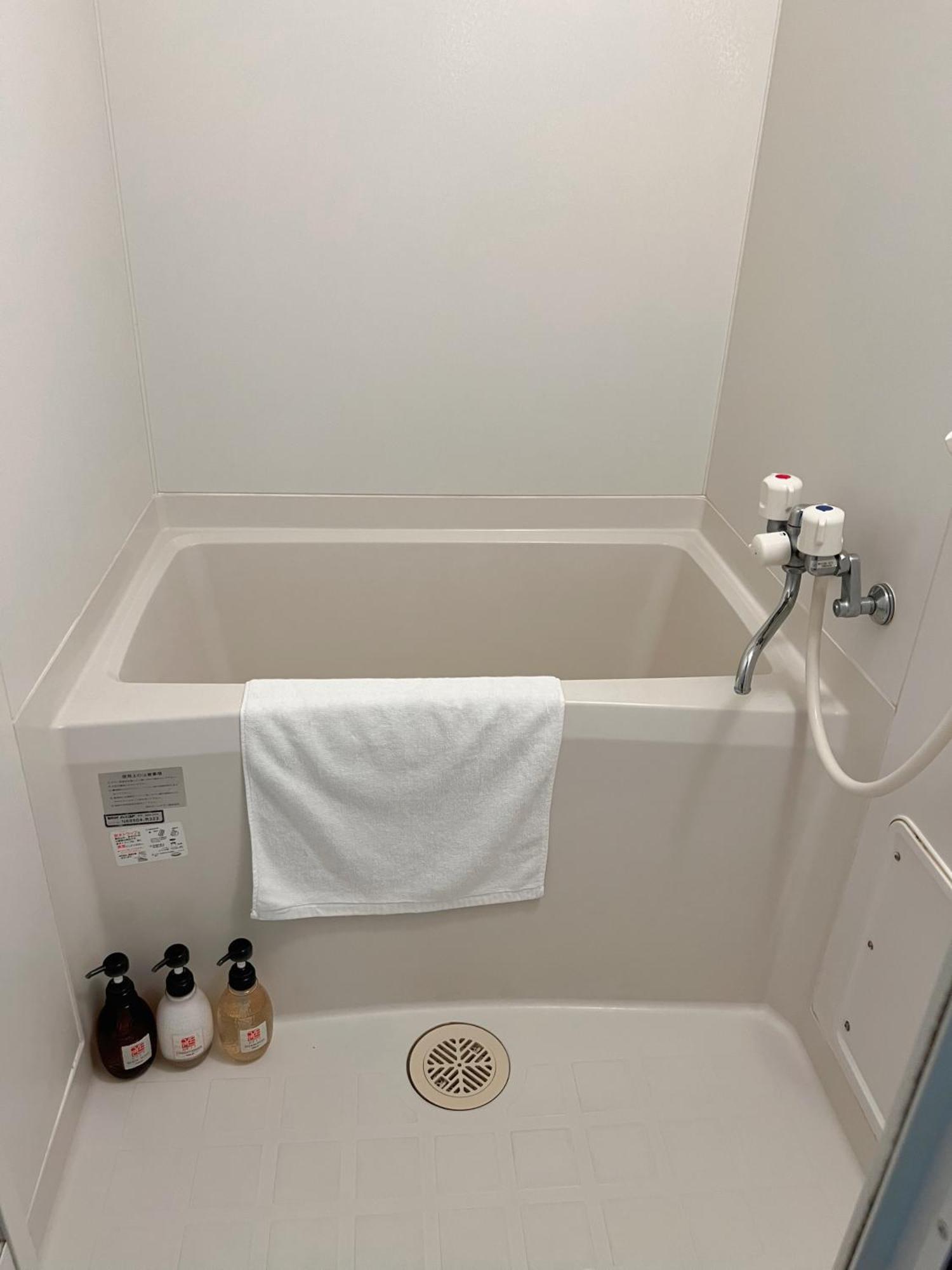Uro-島之内3人部屋 Apartment *