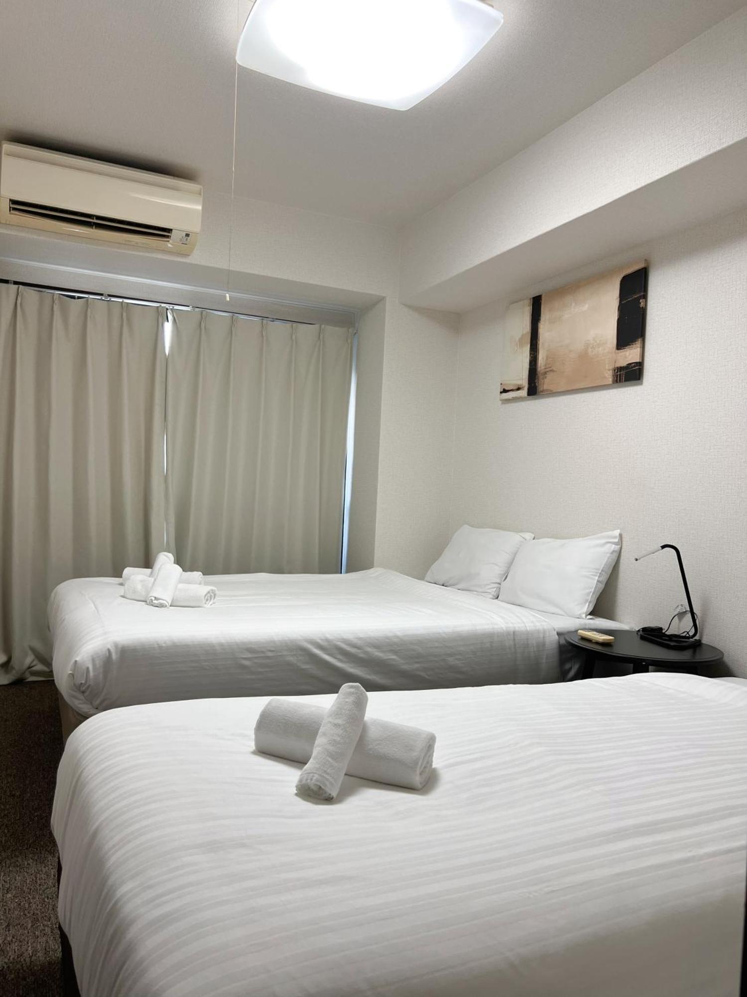 Uro-島之内3人部屋 Apartment Osaka